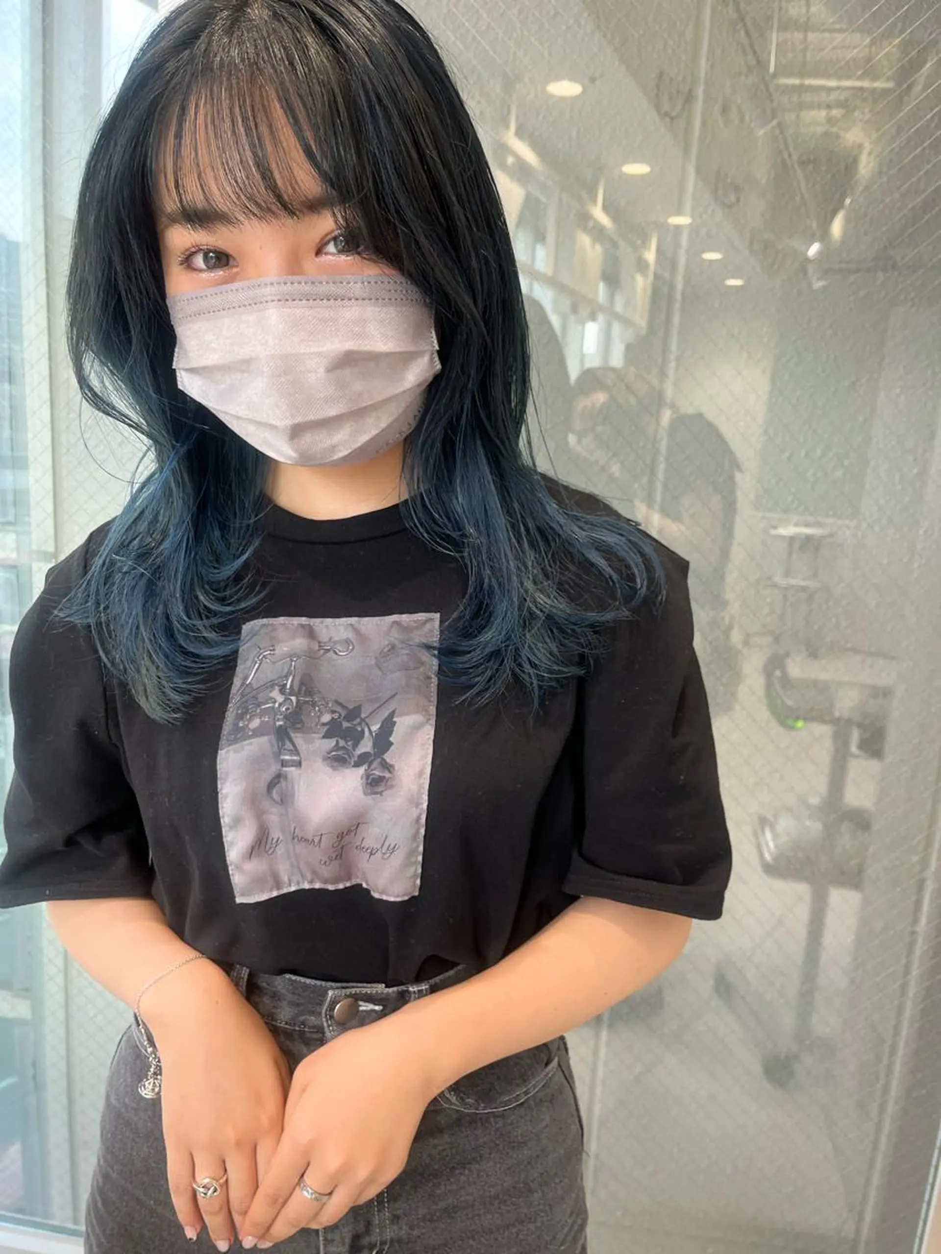 ロング ウルフカット ウルフカット／吉村 桃子のヘアスタイル