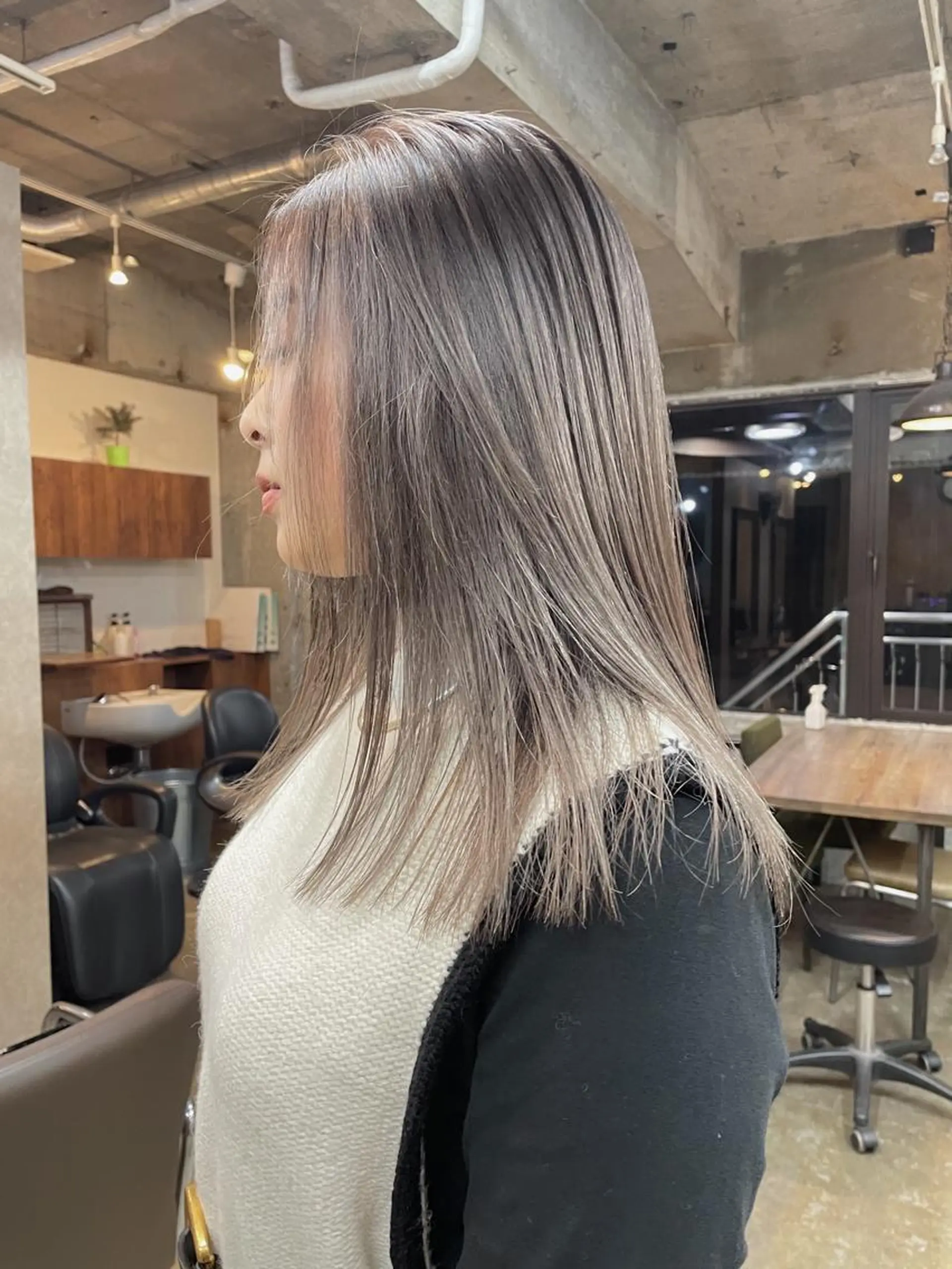 ミディアム カラー グレージュ ralme/sol 髙橋一哉のヘアスタイル