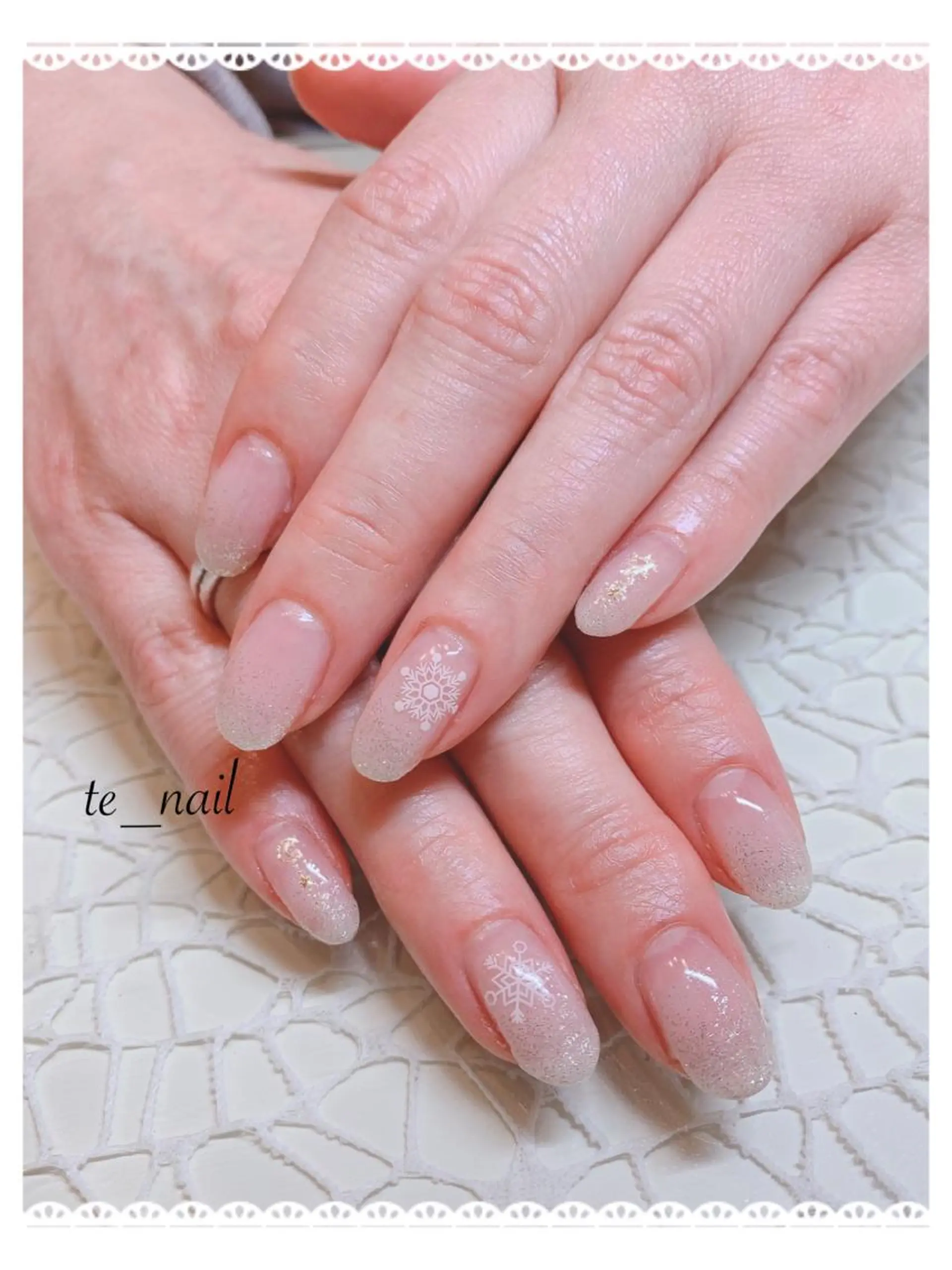 ネイル グラデーション ラメ(グリッター) ラメグラデーション 冬ネイル クリスマス ｔe_ nailのネイルデザイン