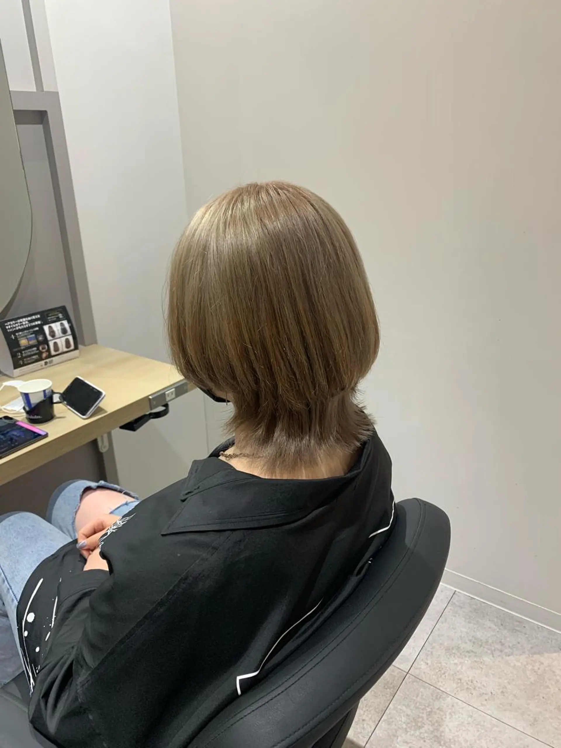 ミディアム カラー 🥀韓国ヘア🥀 宮津真菜のヘアスタイル