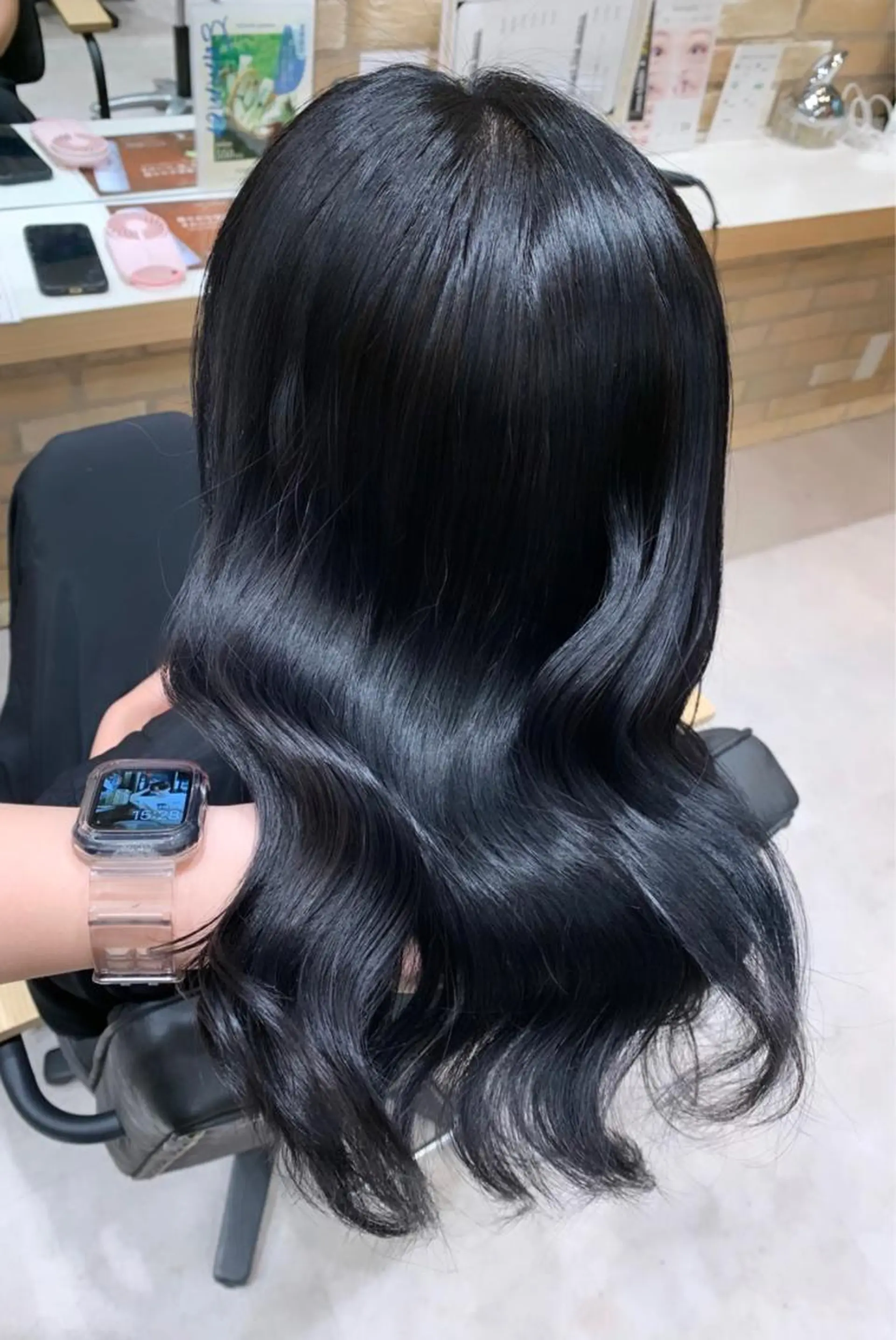 セミロング カラー 【髪質改善】 優菜のヘアスタイル