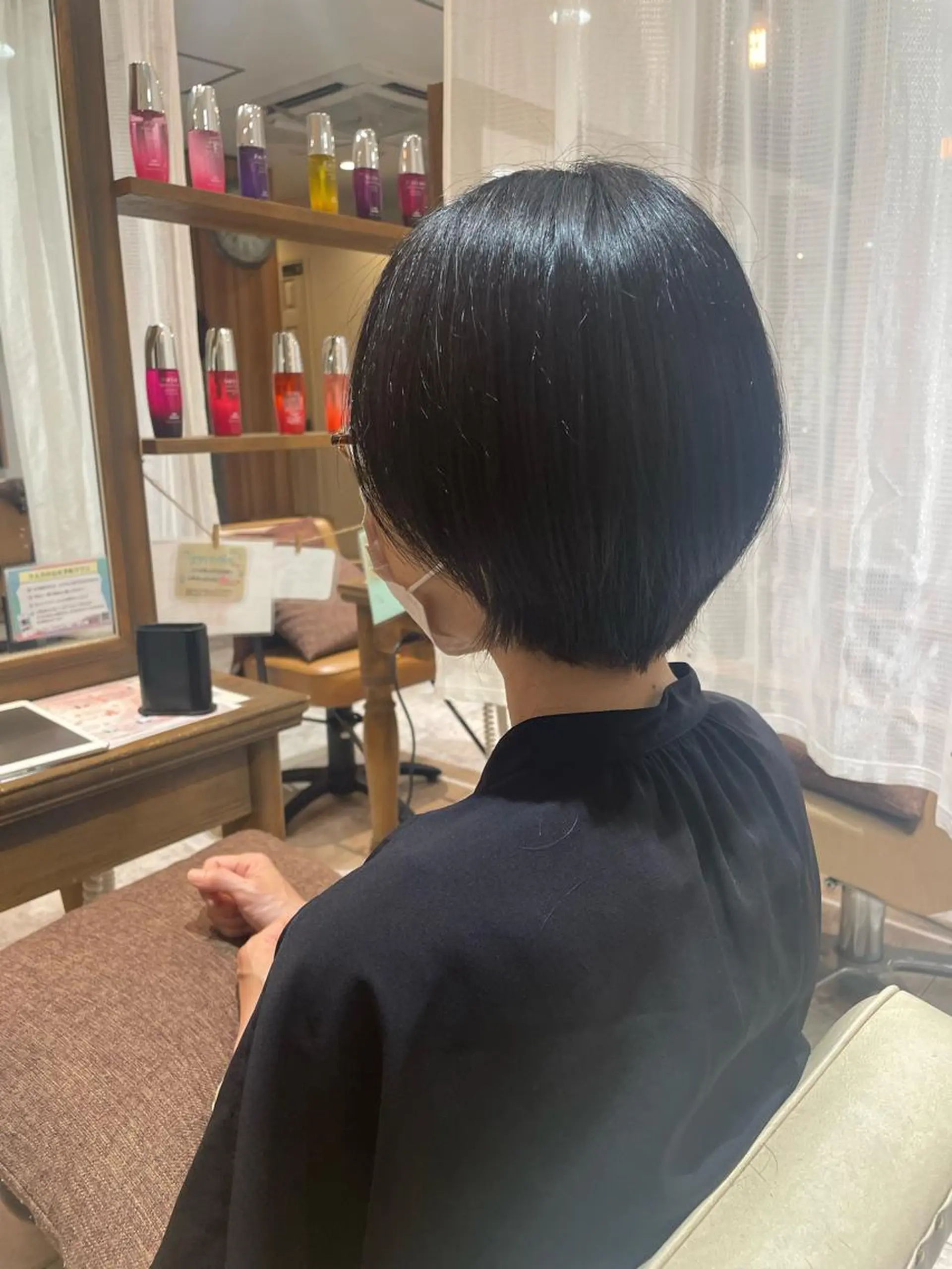 ショート 小川 夏生のヘアスタイル