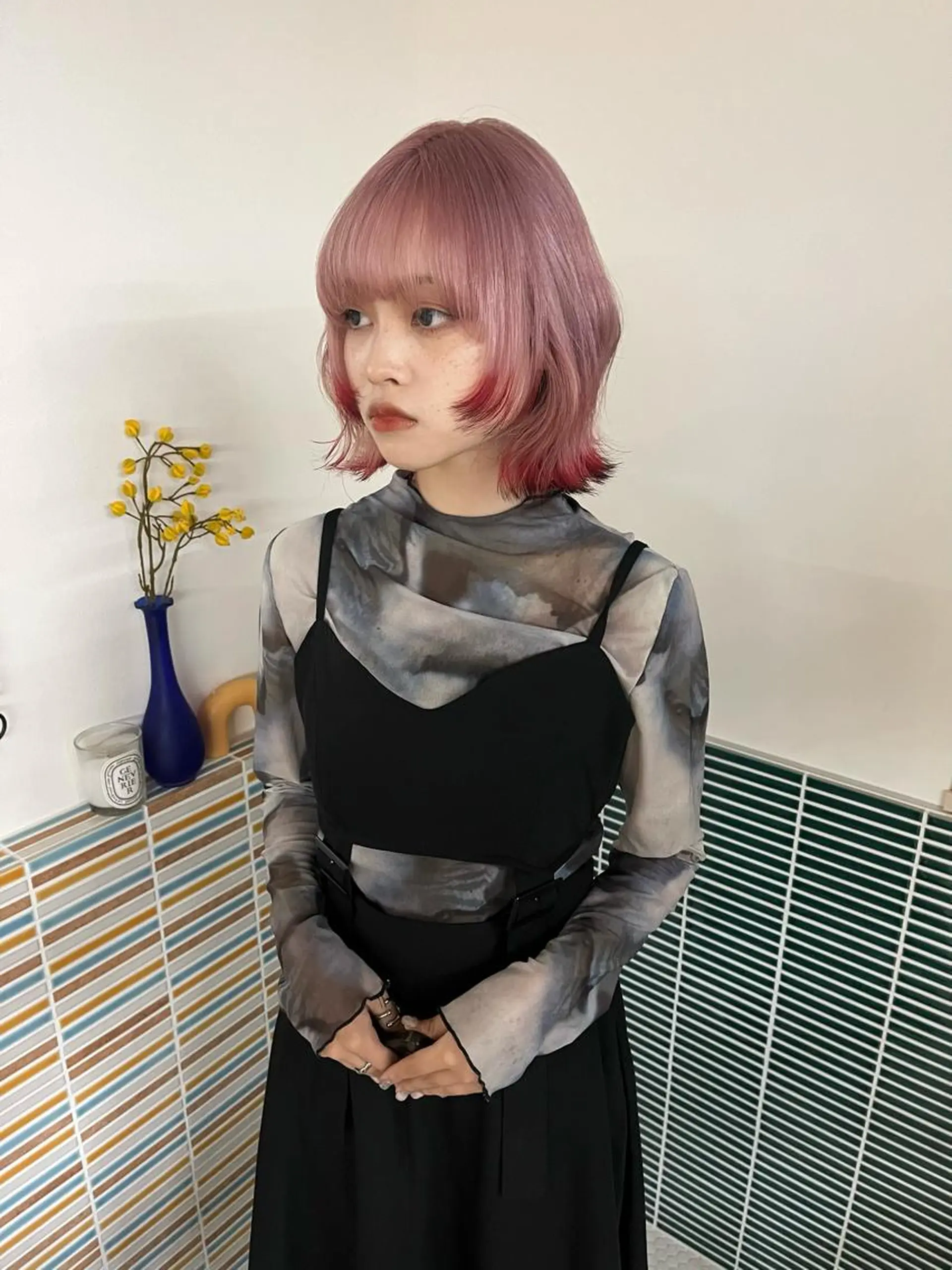 ミディアム カラー ベージュカラー ブリーチ ピンクカラー ピンクベージュ ヘアカラー トリートメント 🩷ハイトーン透明感 レイヤー🩷ユリカのヘアスタイル