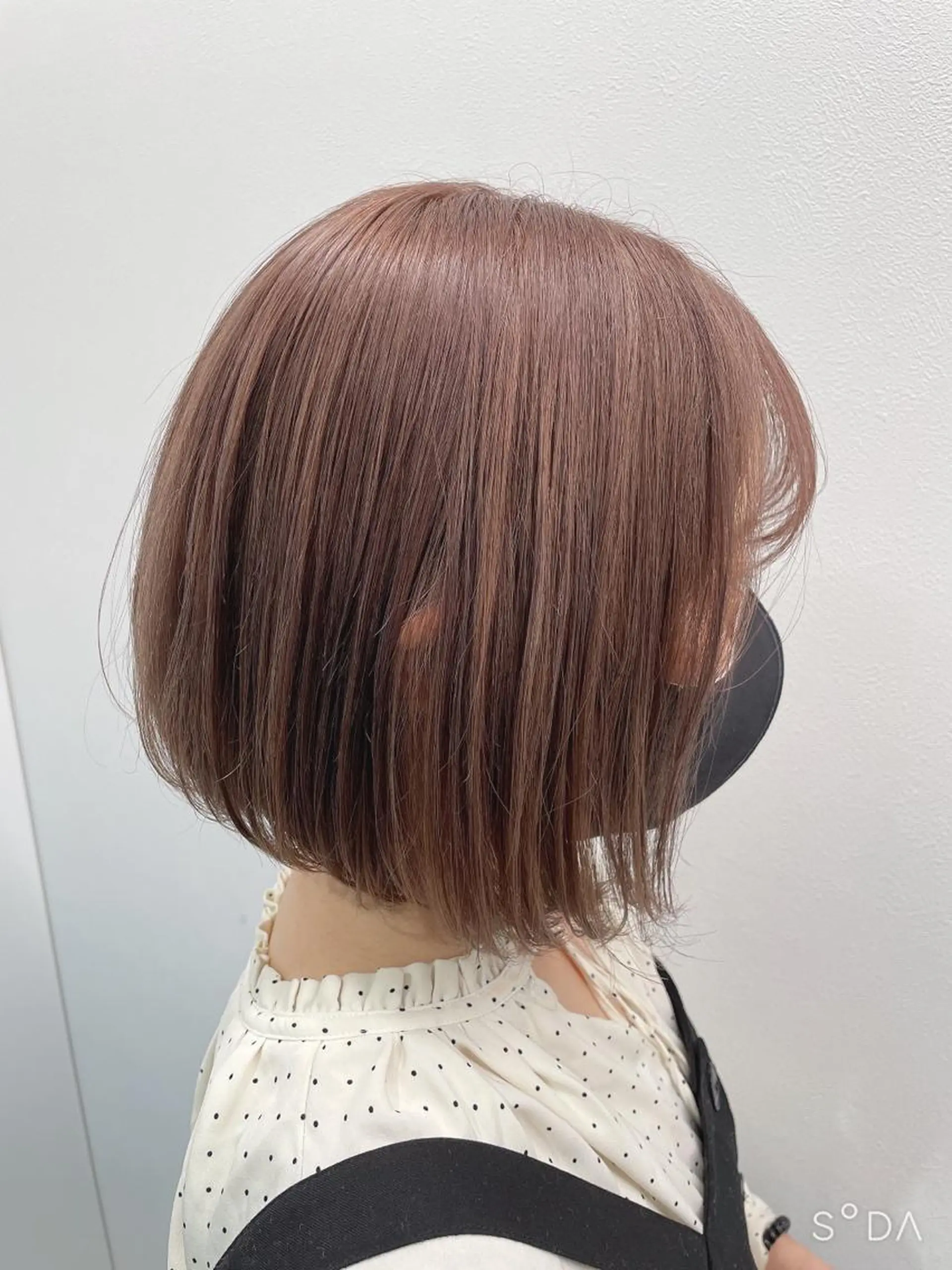 セミロング カラー ヘアアレンジ ネイル マツエク・マツパ ベージュカラー ピンクカラー ピンクベージュ カラーマツエク ピンク ヘアカラー トリートメント ヘッドスパ ヘアセット ベージュグレージュ 💕しゅーじ💕のヘアスタイル