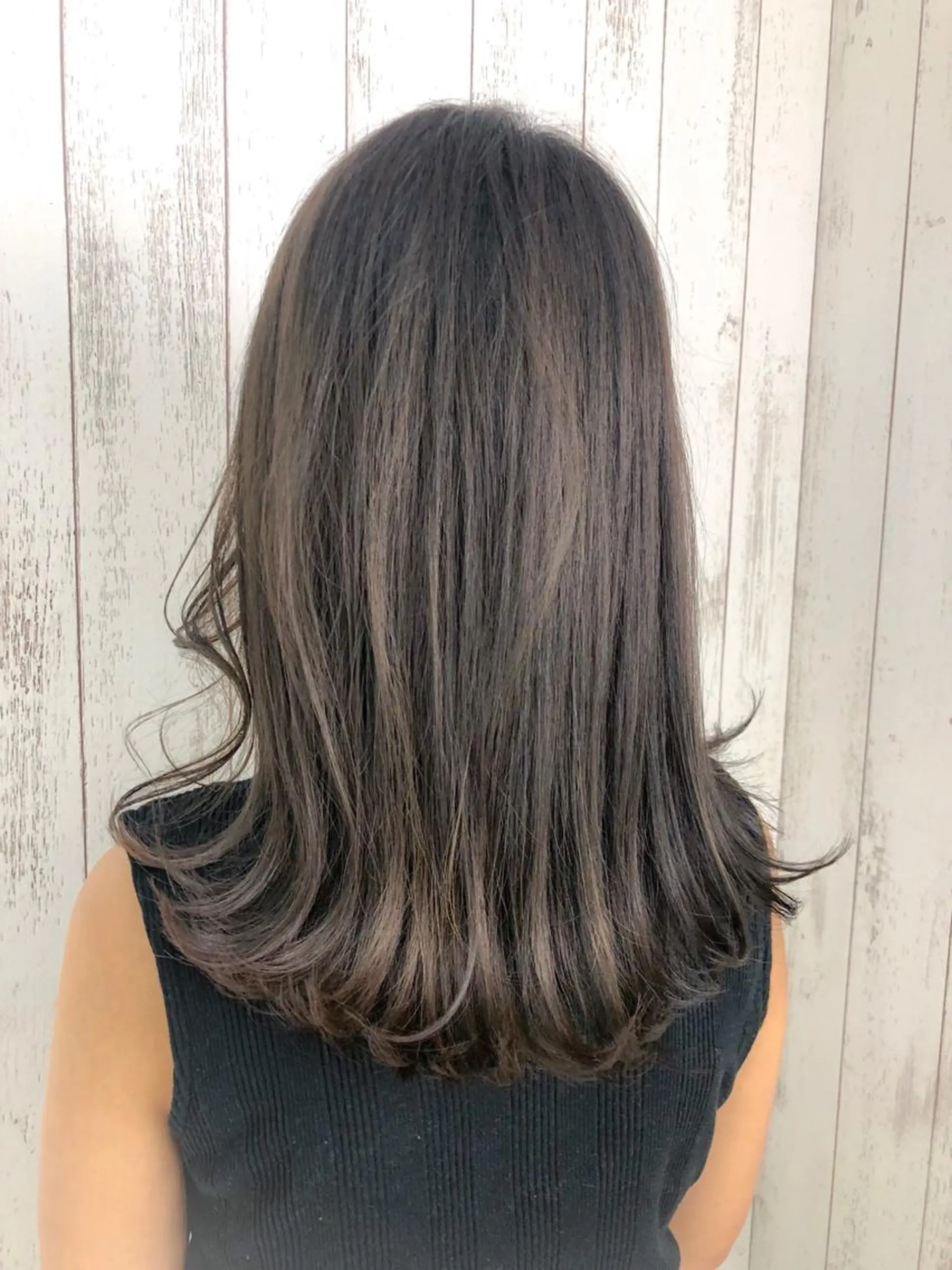 ミディアム カット ヘアカラー ハイライト/ ブリーチ😈小倉😈のヘアスタイル