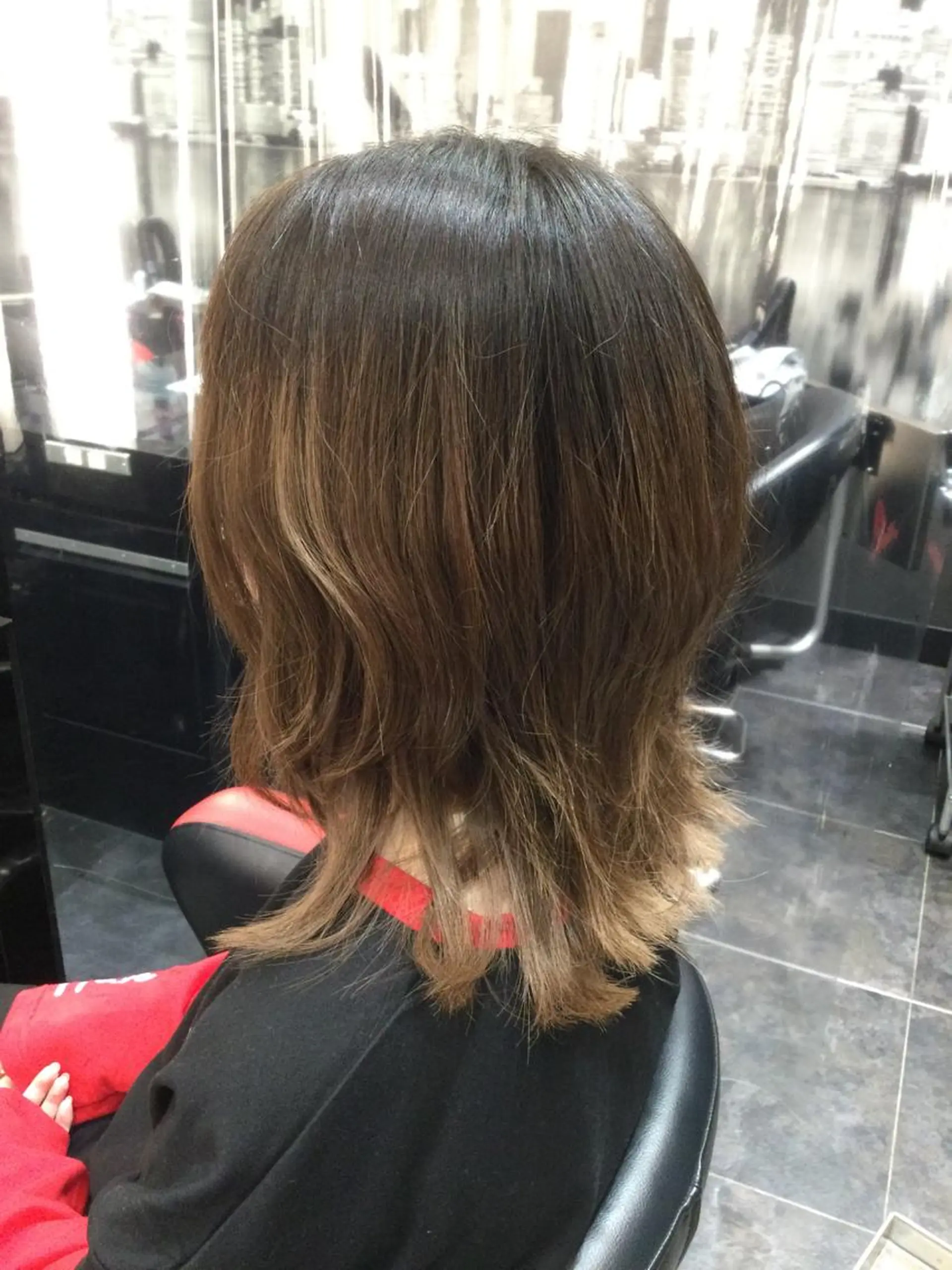 ミディアム Annon プライベートサロンのヘアスタイル