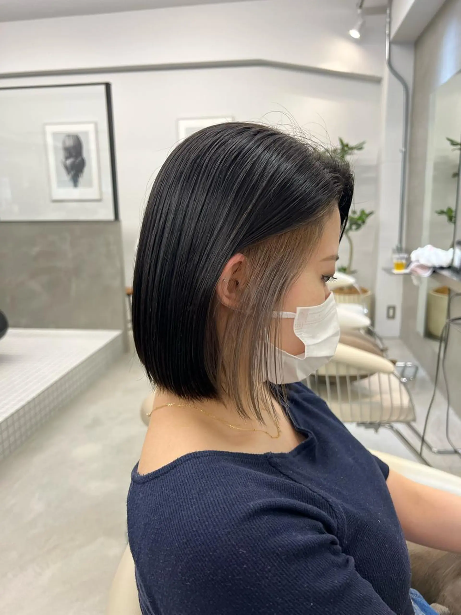 ミディアム INORI /フェイスレイヤーのヘアスタイル