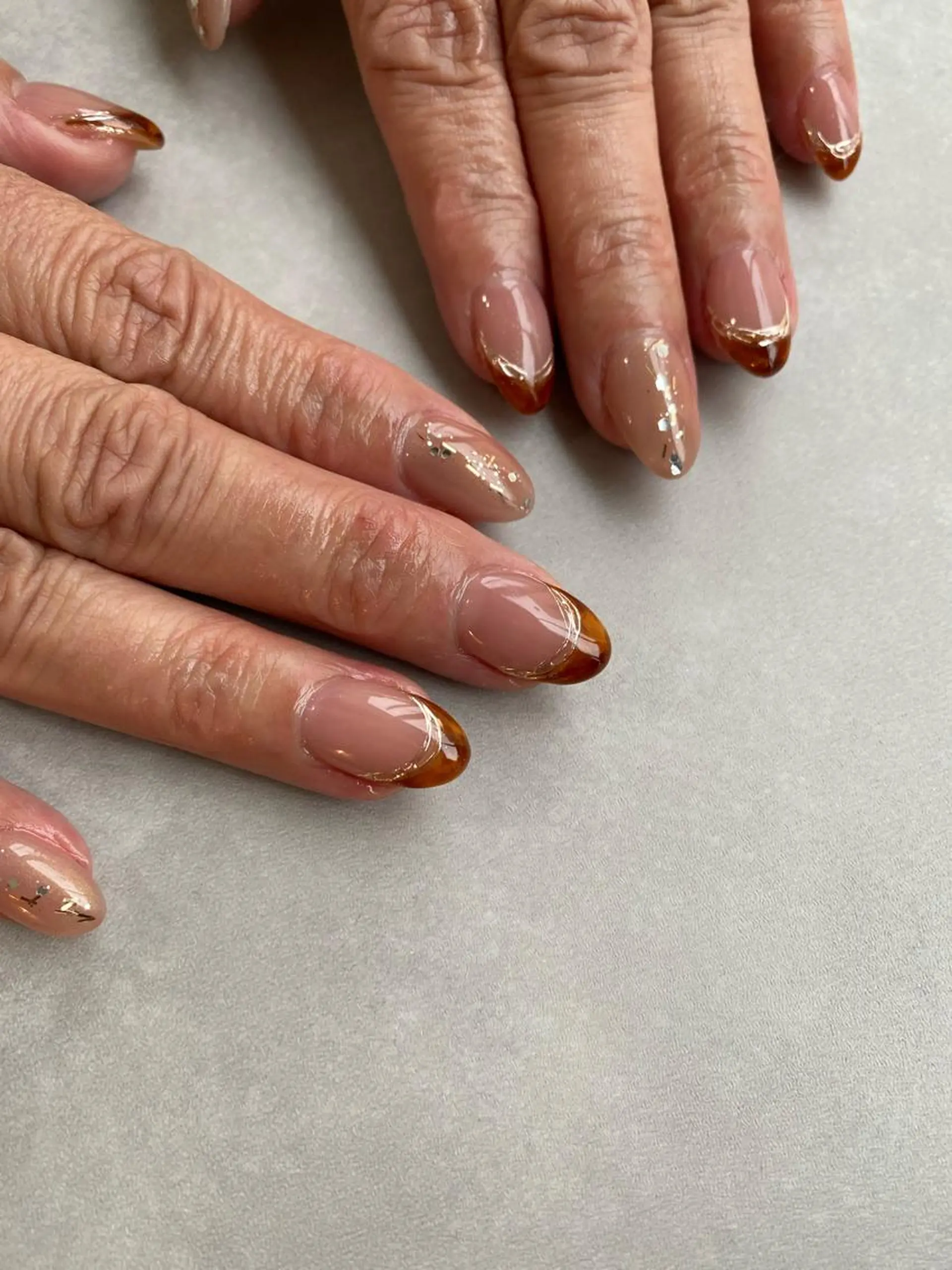 ネイル べっ甲ネイル フレンチネイル ハンドネイル hyakutake itsumiのネイルデザイン