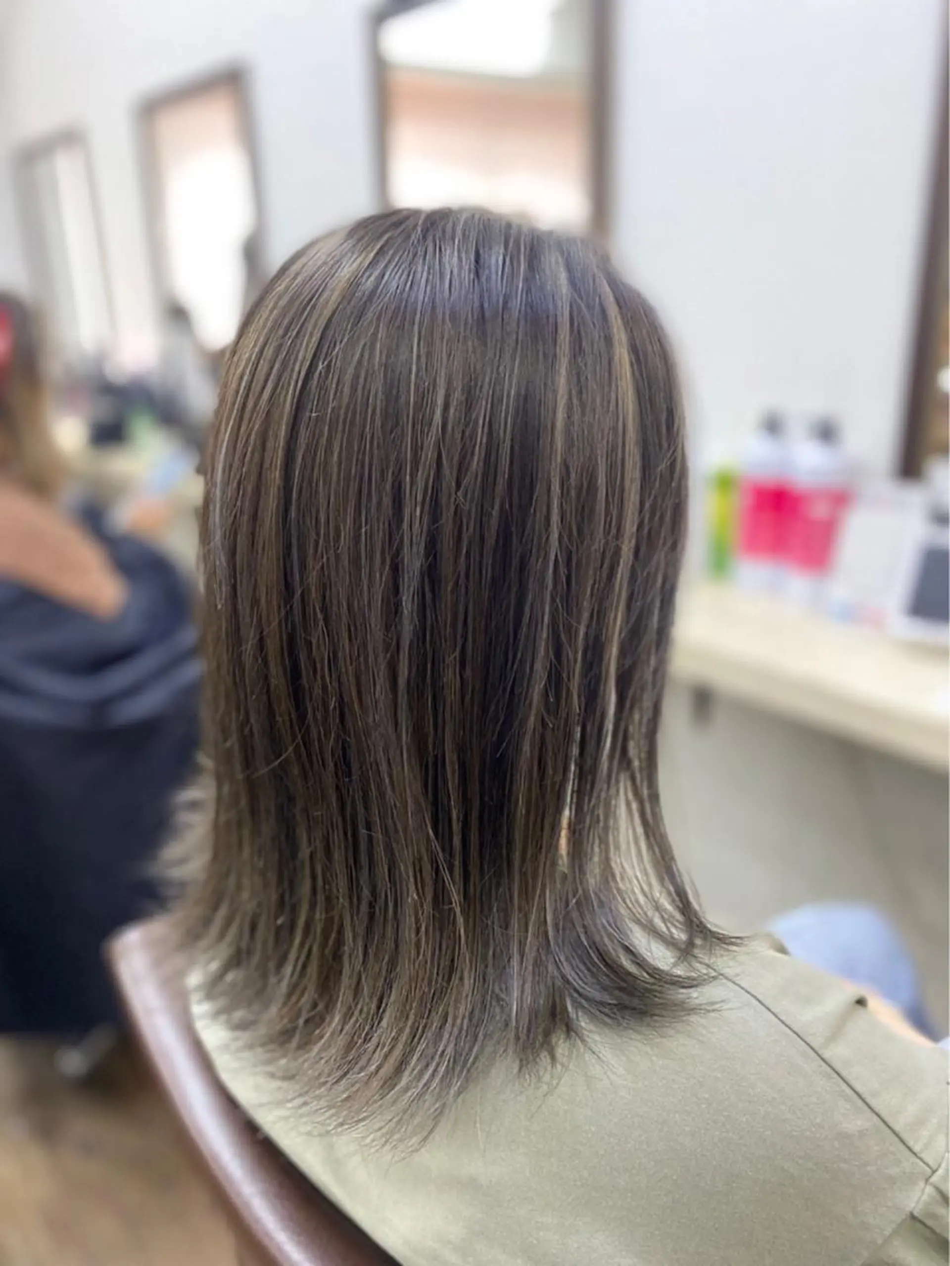 ミディアム ハイライト ヘアカラー 髪質改善ストレートo rメンズスタイル今岡のヘアスタイル