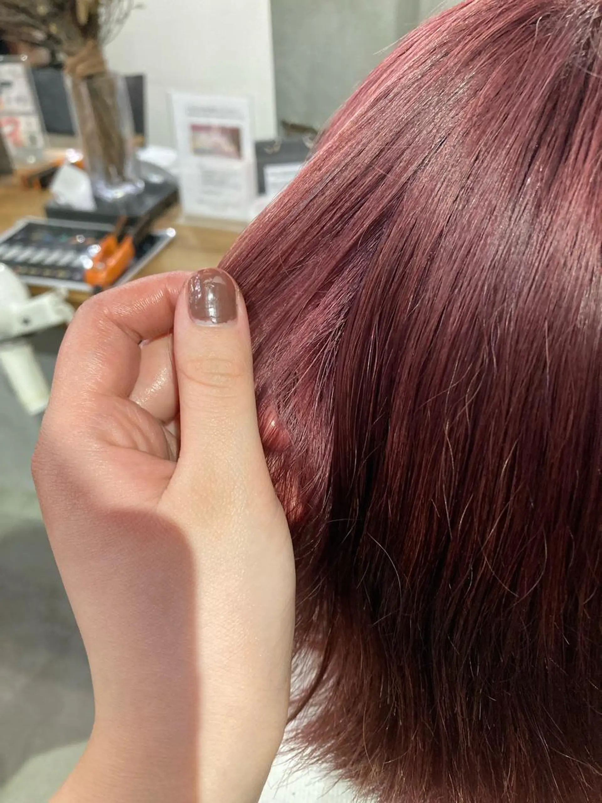 ショート ATELIER ZIZI川井さくらのヘアスタイル