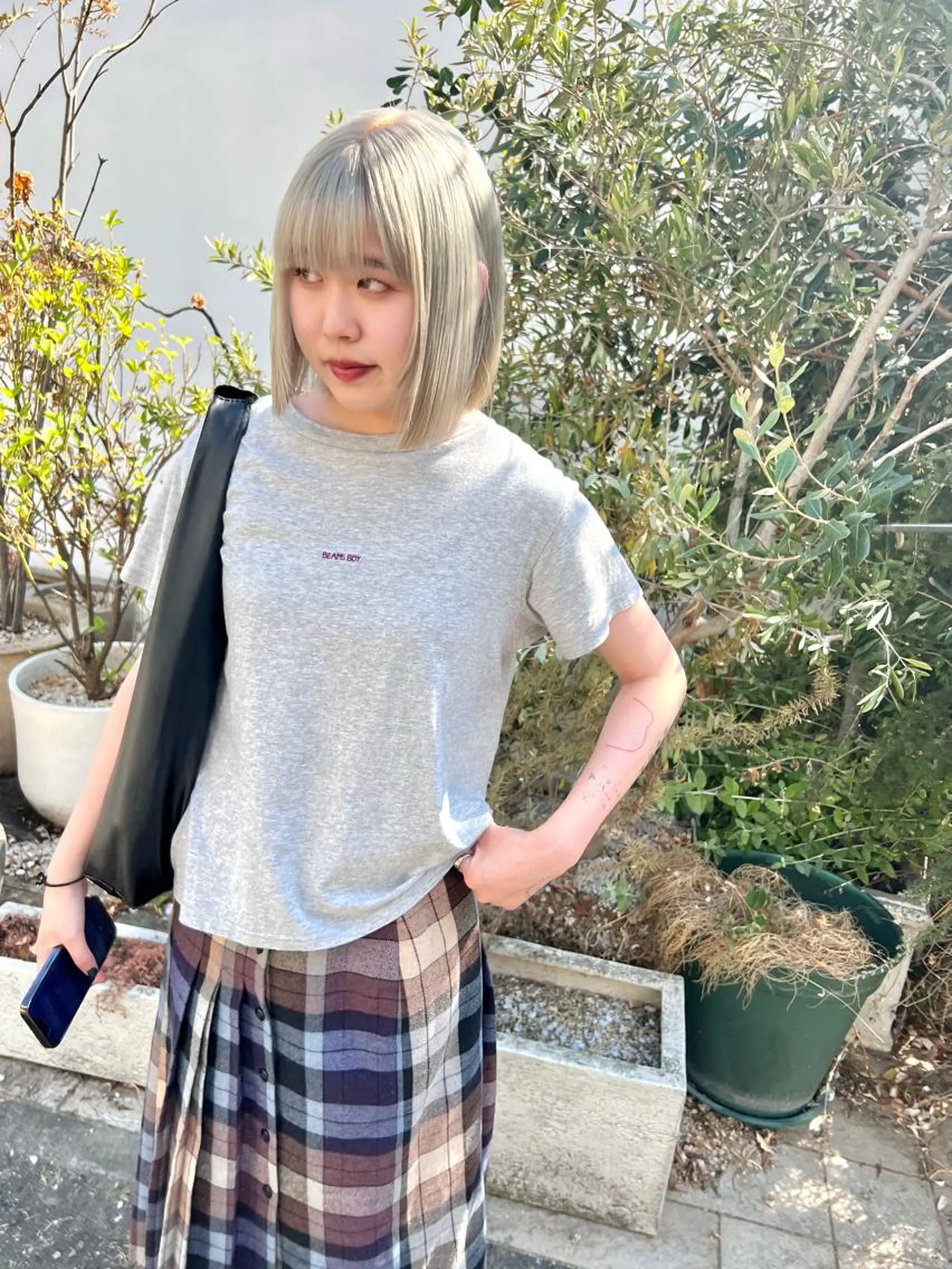 ショート カラー 黒髪 ブリーチ カット ヘアカラー トリートメント sakoda shunkiのヘアスタイル