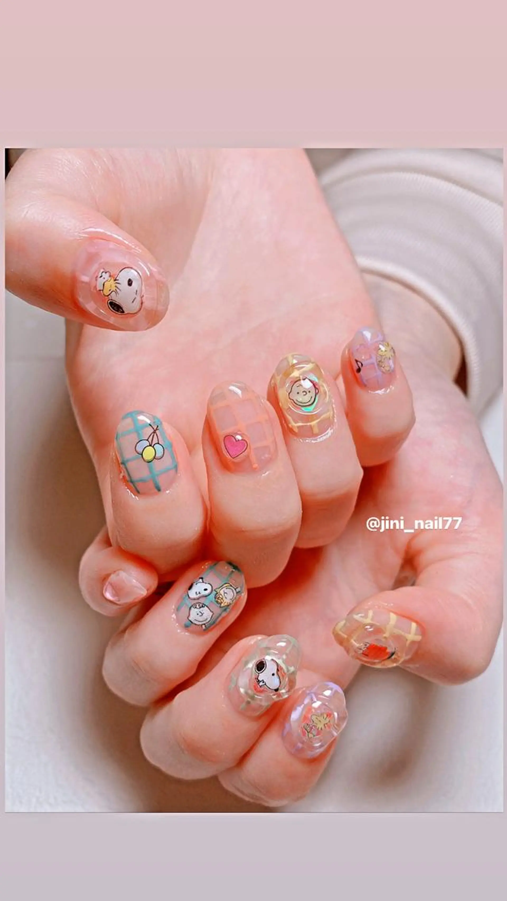 ネイル ハンドネイル JINI NAIL所属・ジニ ネイルのネイルデザイン