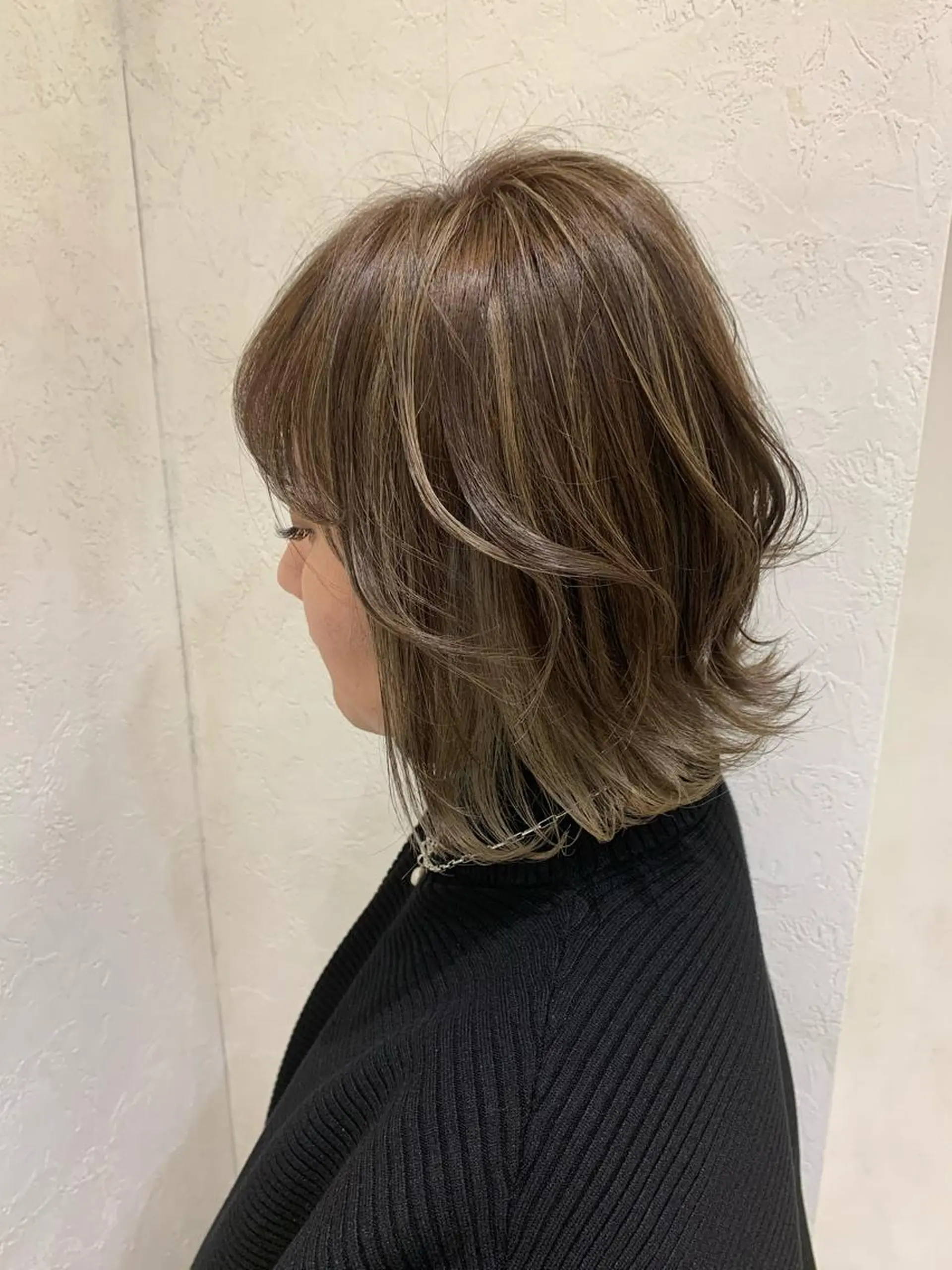 ミディアム ima所属・ima代表 ニヘイのヘアスタイル