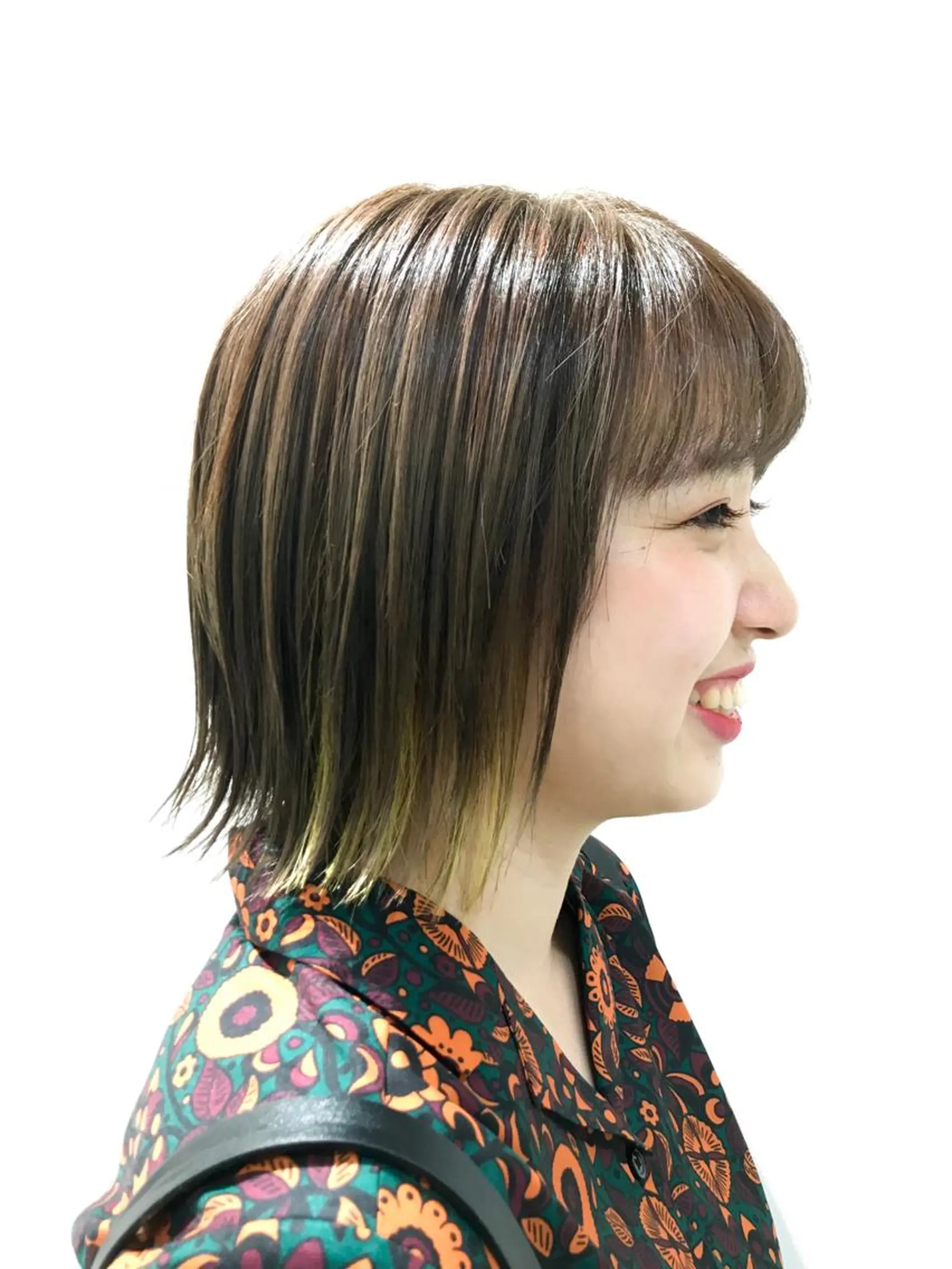 カラー 相原 瞳のヘアスタイル
