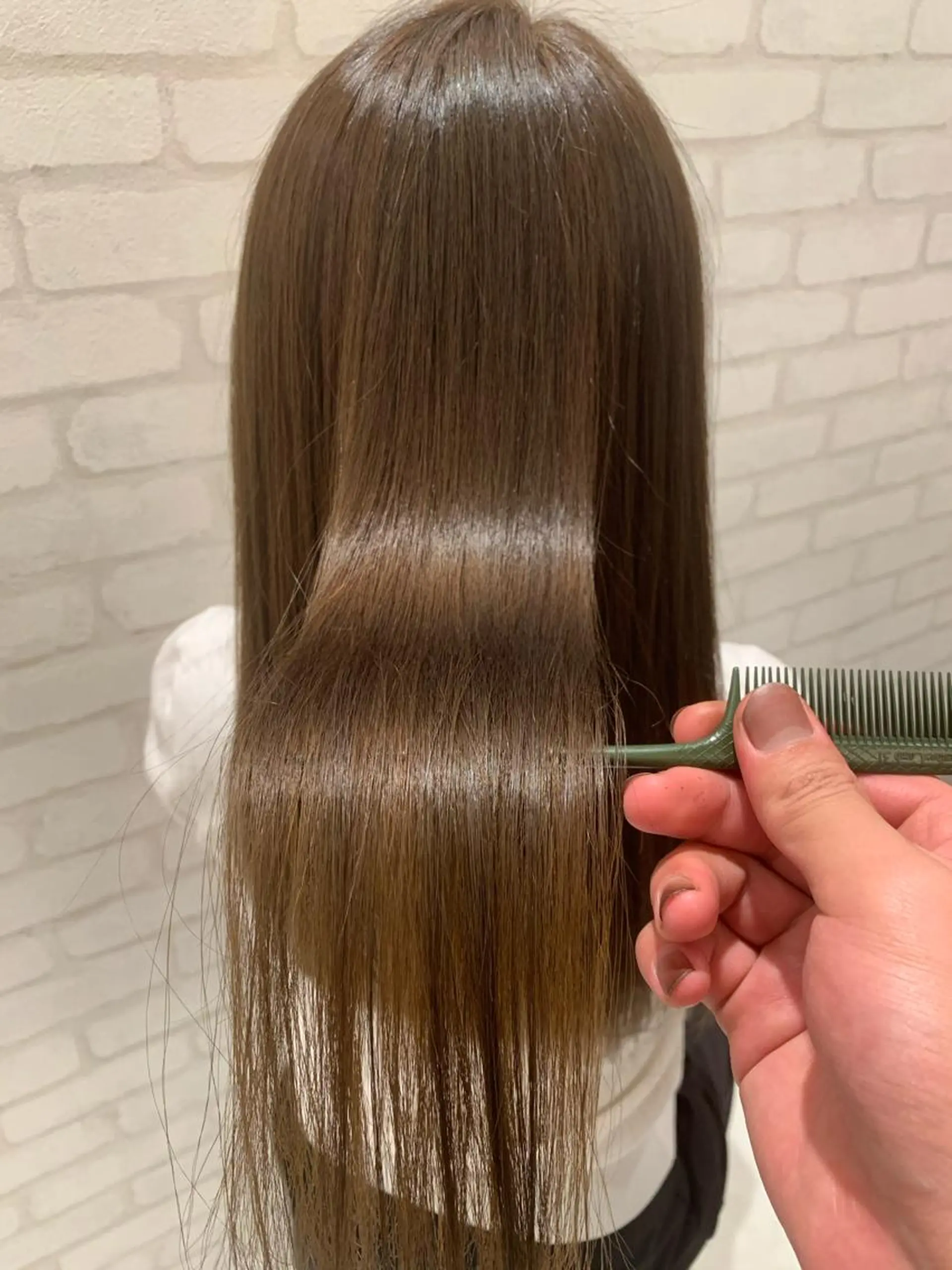 ロング カラー ベージュカラー オリーブベージュ Gain所属・Gain Nanamiのエステ・リラクイメージ