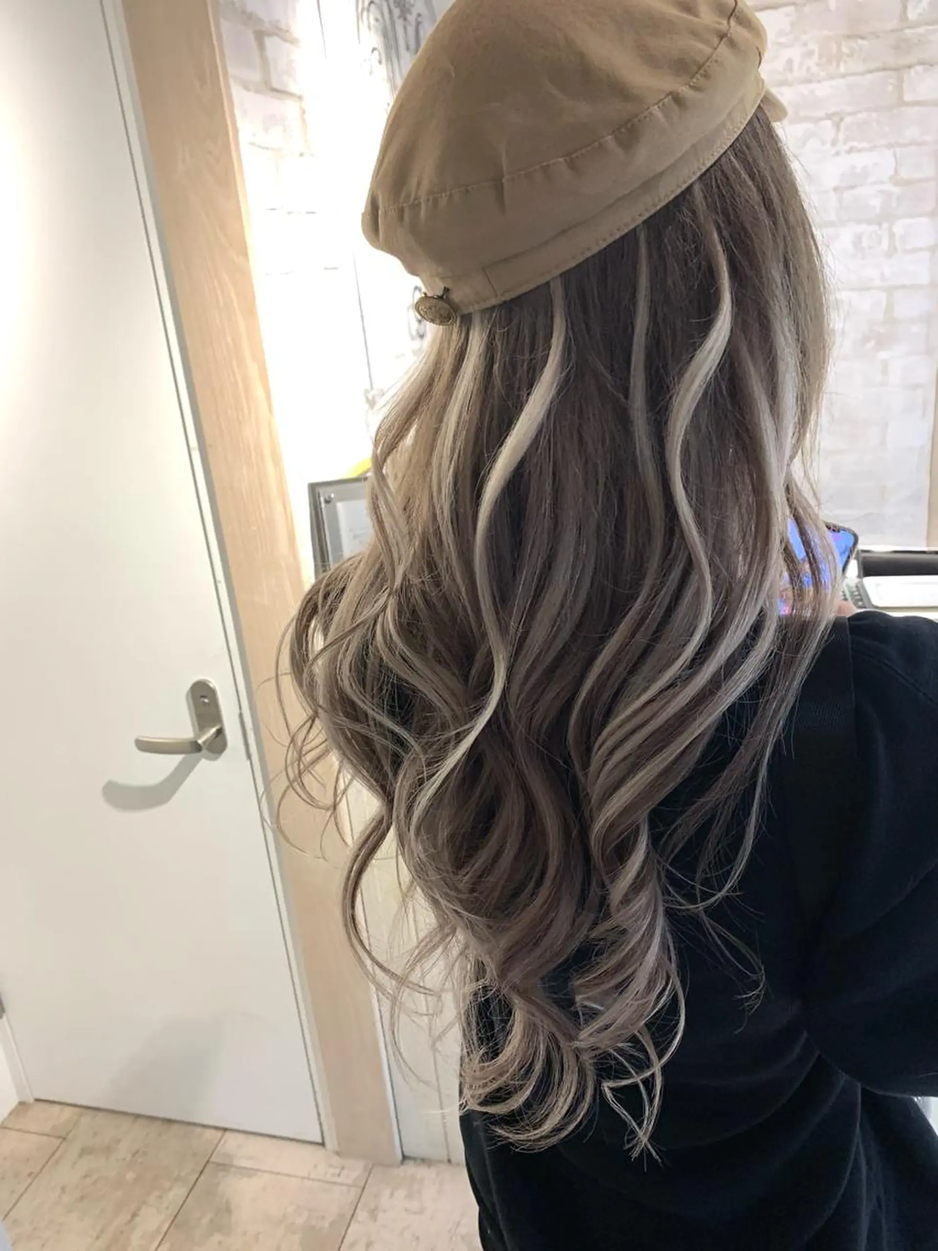 ロング エクステ ハイライト ✨ハイトーン✨艶髪 ✨髪質改善✨和田のヘアスタイル