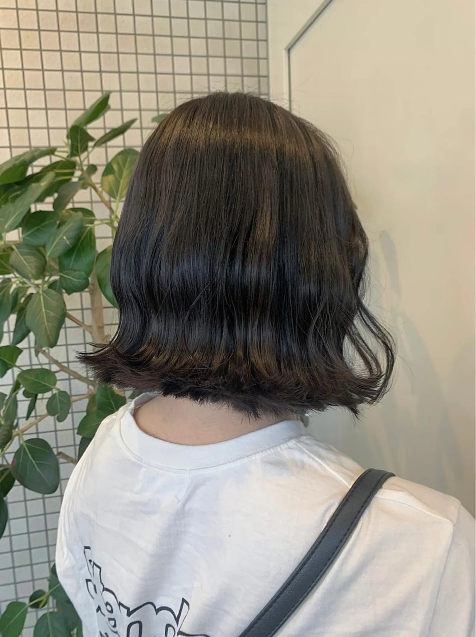 ショート カラー うえの ももねのヘアスタイル