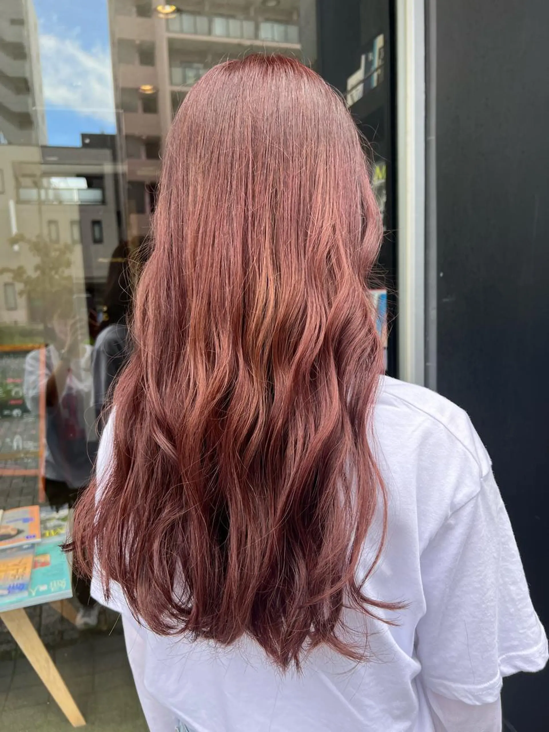 ロング カラー ブリーチ ブラウンカラー ブリーチなしカラー ピンクカラー ピンクブラウン カット ヘアカラー ＊インナーカラー＊ 植松彩音のヘアスタイル