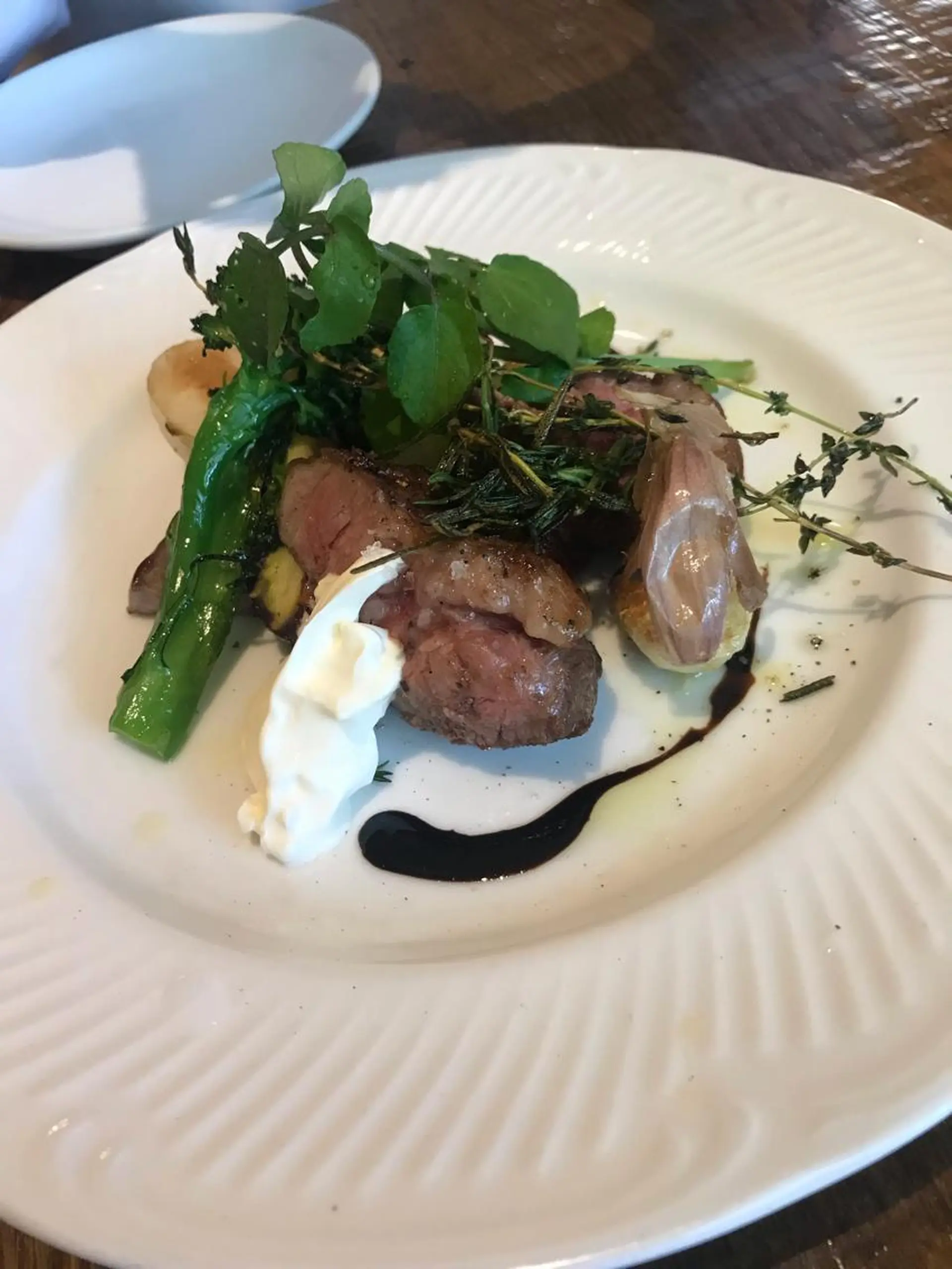 ミディアム カラー パーマ ヘアアレンジ メンズ キッズ ネイル マツエク・マツパ アイブロウ アニメ,Vオタク× 即効痩せエステサロンのエステ・リラクイメージ