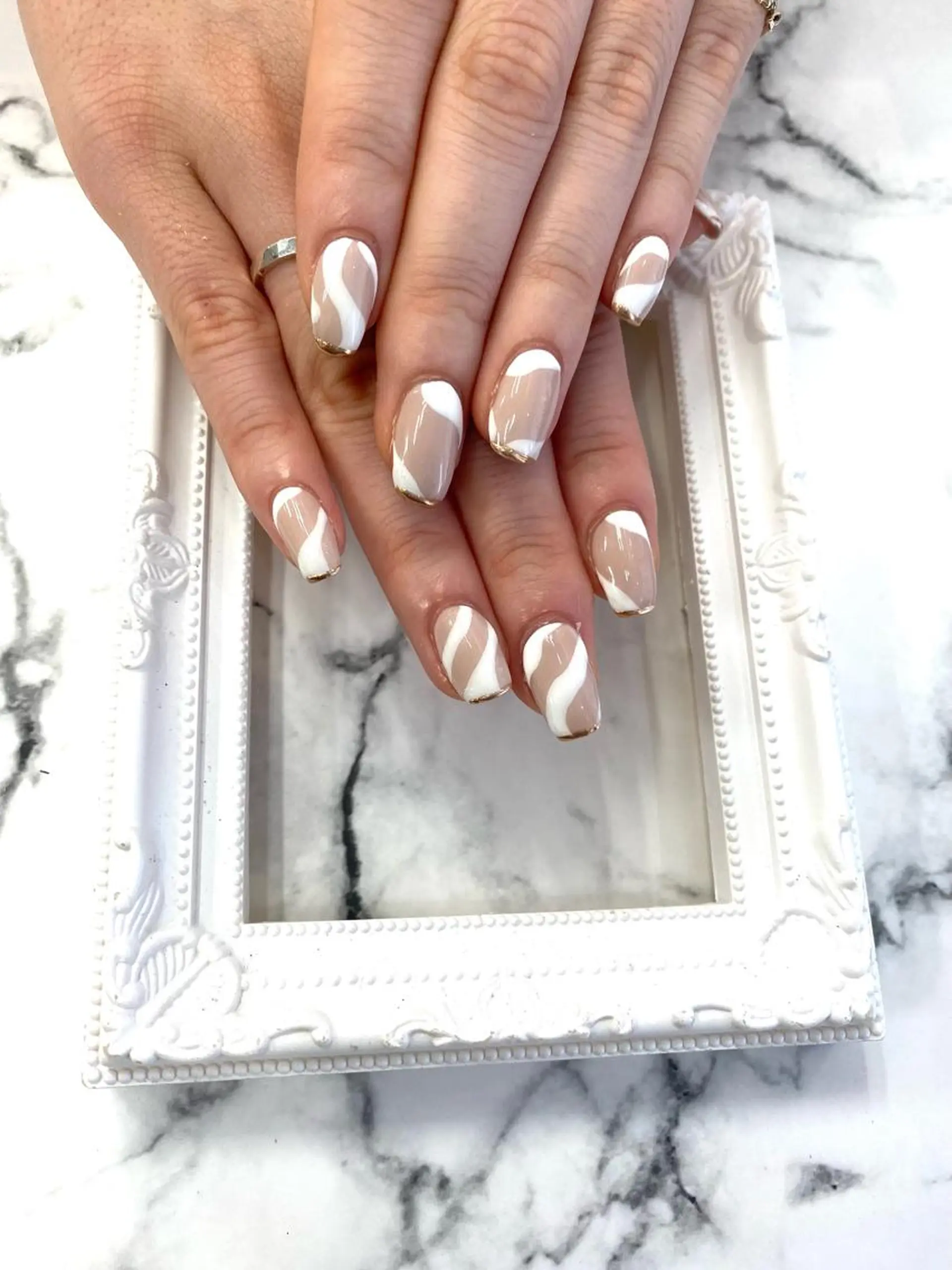 ネイル ハンドネイル Bell 富田林店 SAYAKAのネイルデザイン