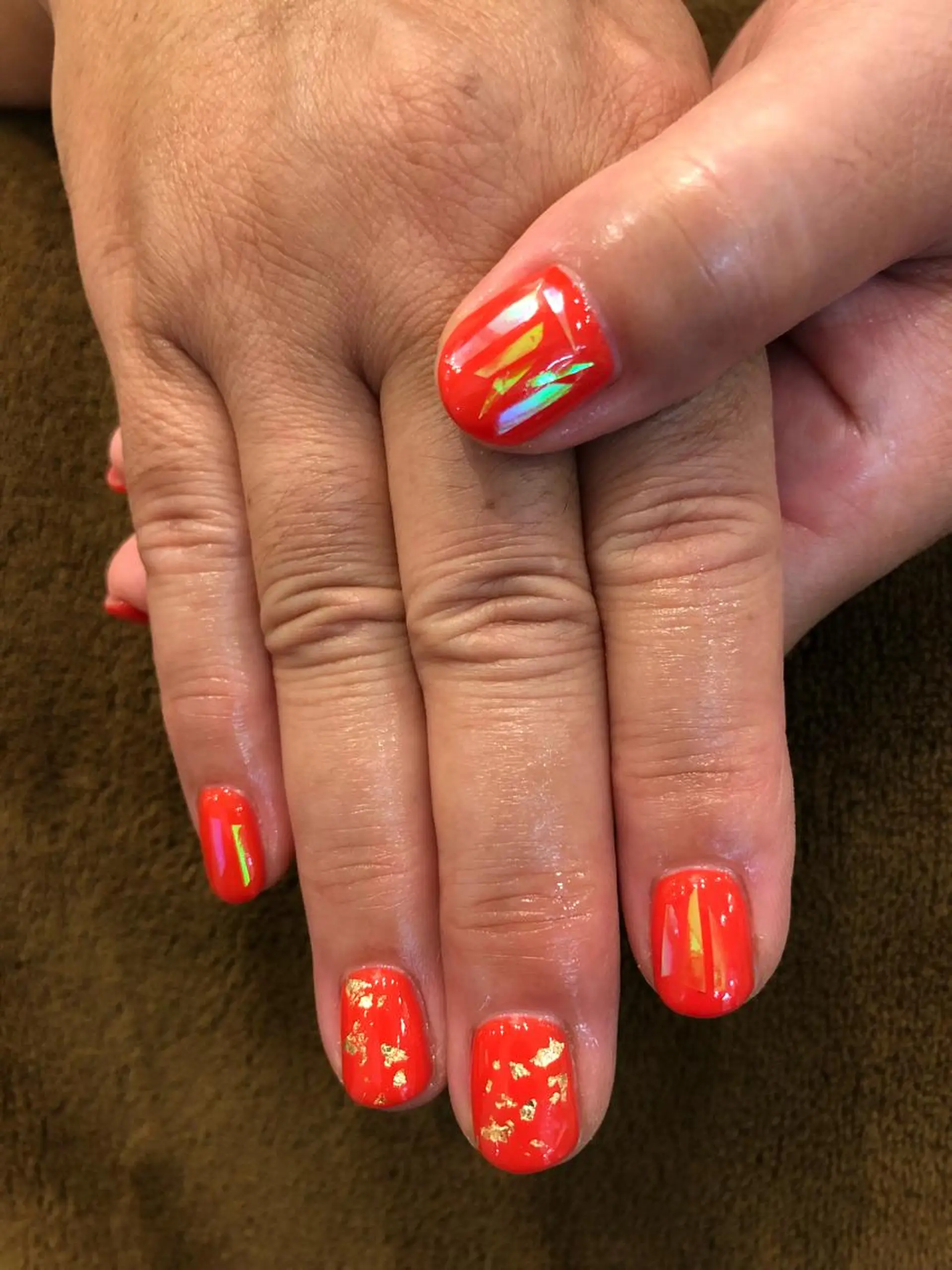 ネイル ワンカラーネイル 赤色 🐰 坂本 麗 🐰の眉毛・アイブロウイメージ