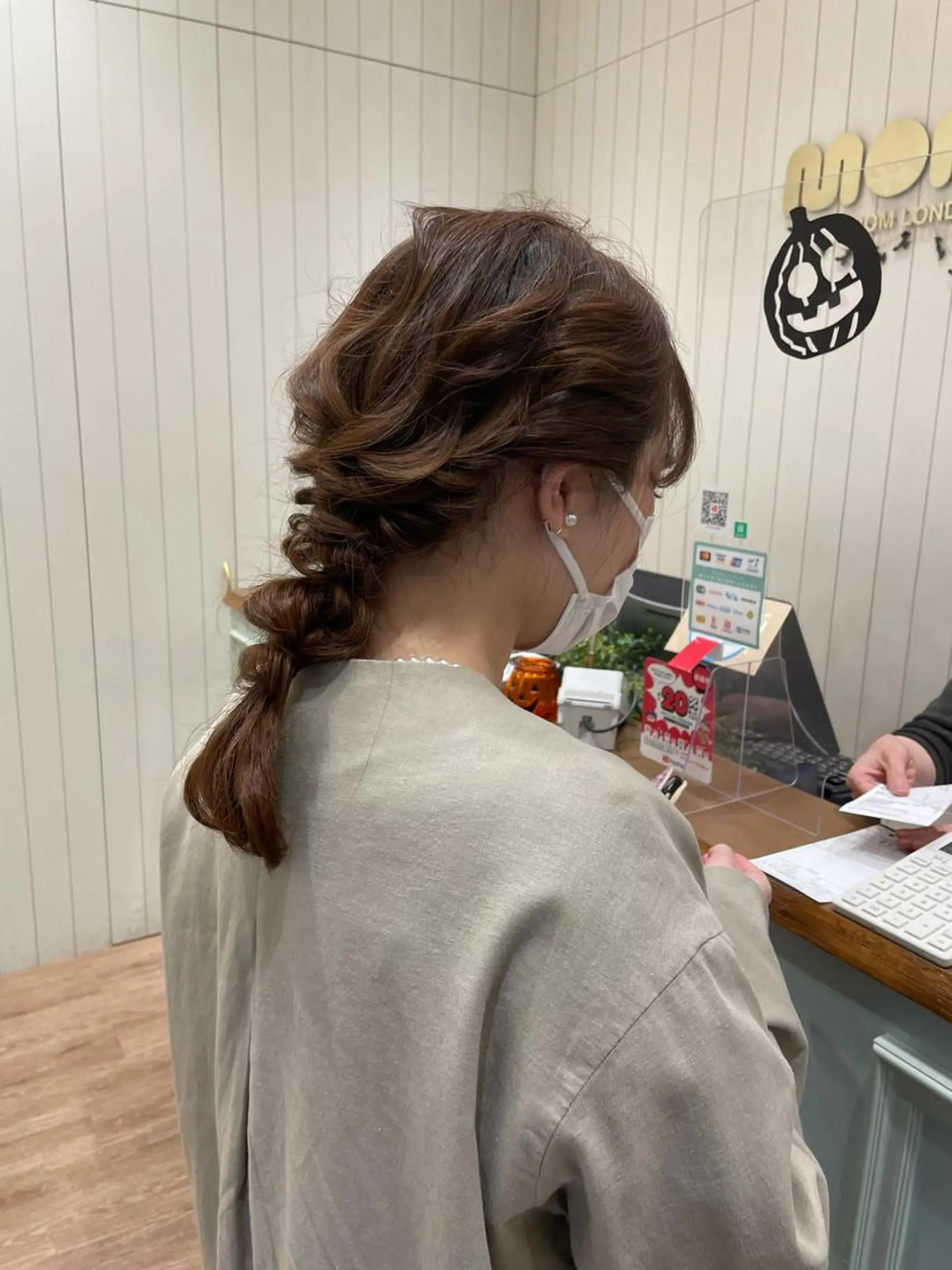 セミロング KANAMI日暮里 韓国ヘア・メイクのヘアスタイル