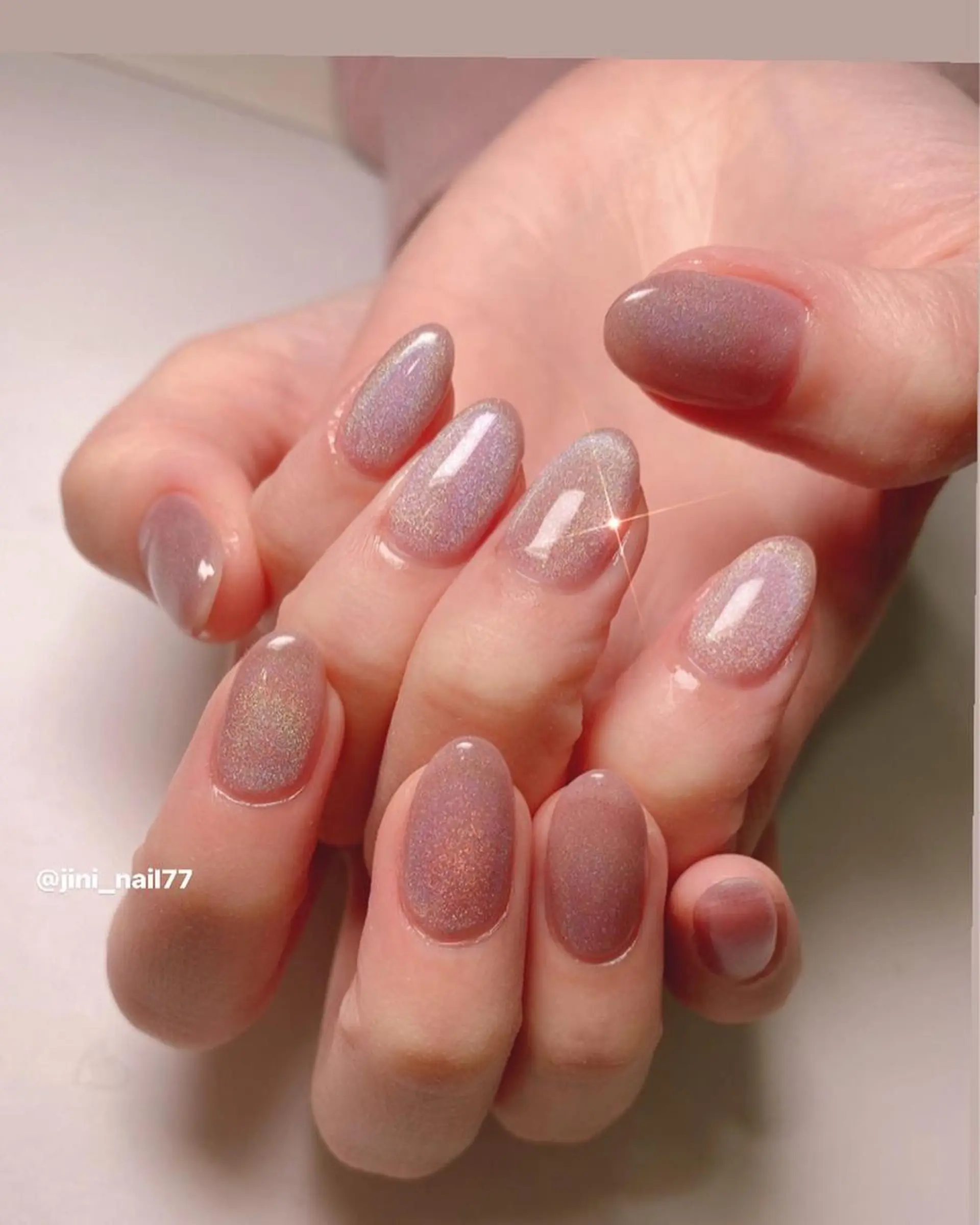 ネイル ハンドネイル JINI NAIL所属・ジニ ネイルのネイルデザイン
