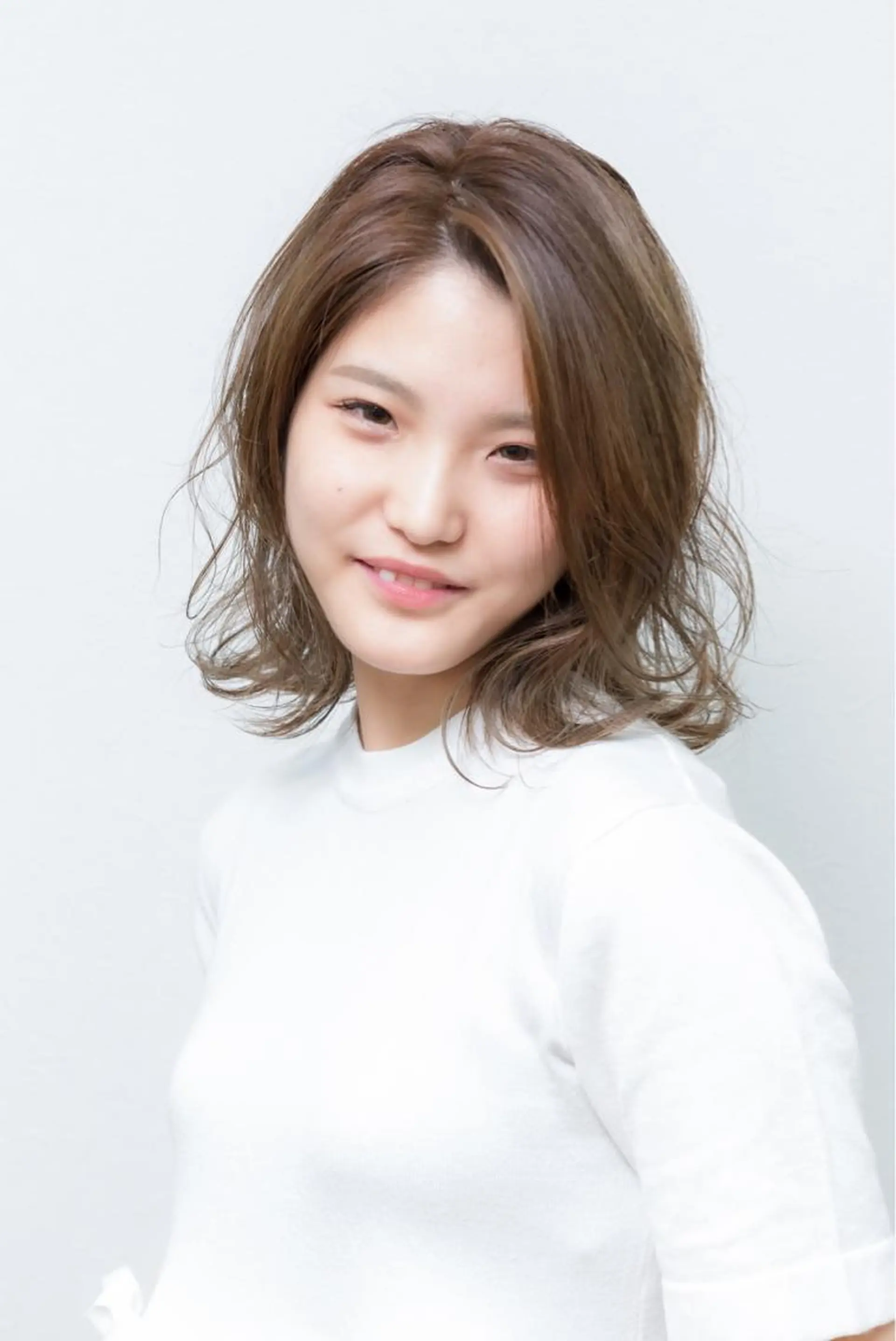 ミディアム カラー ボブ 似合わせカット 外ハネヘア カット ヘアカラー 【H.GENTIL】 TERUのその他イメージ