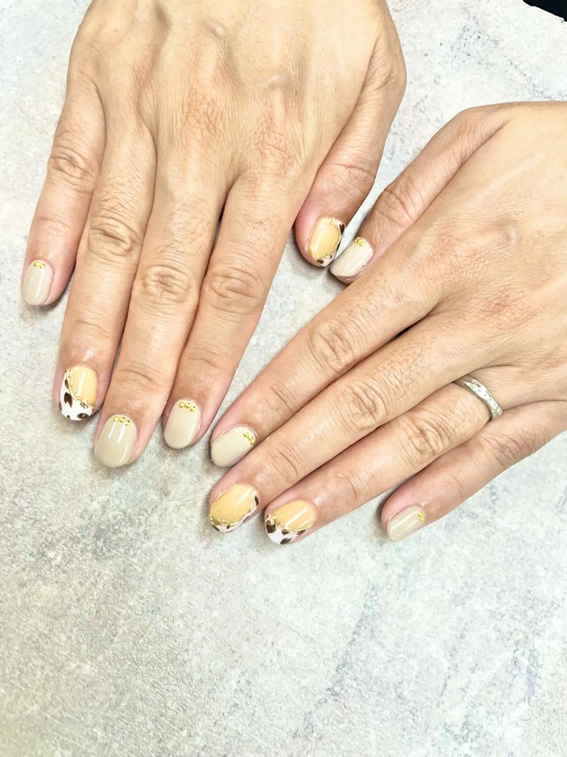 ネイル アニマル柄 FASTNAIL PLUS 新宿店のネイルデザイン