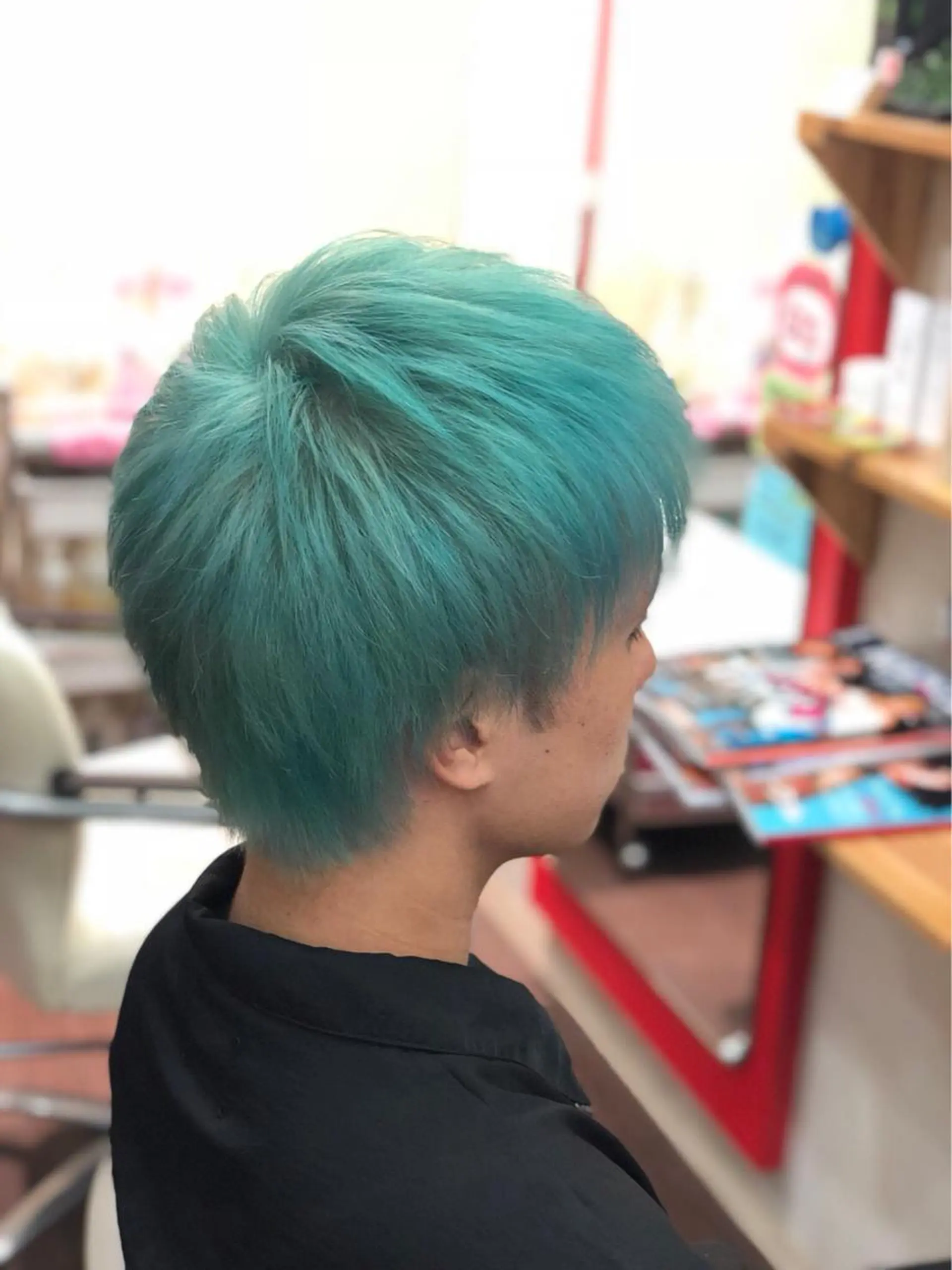 ショート カラー カット ヘアカラー たけい ゆうきのヘアスタイル