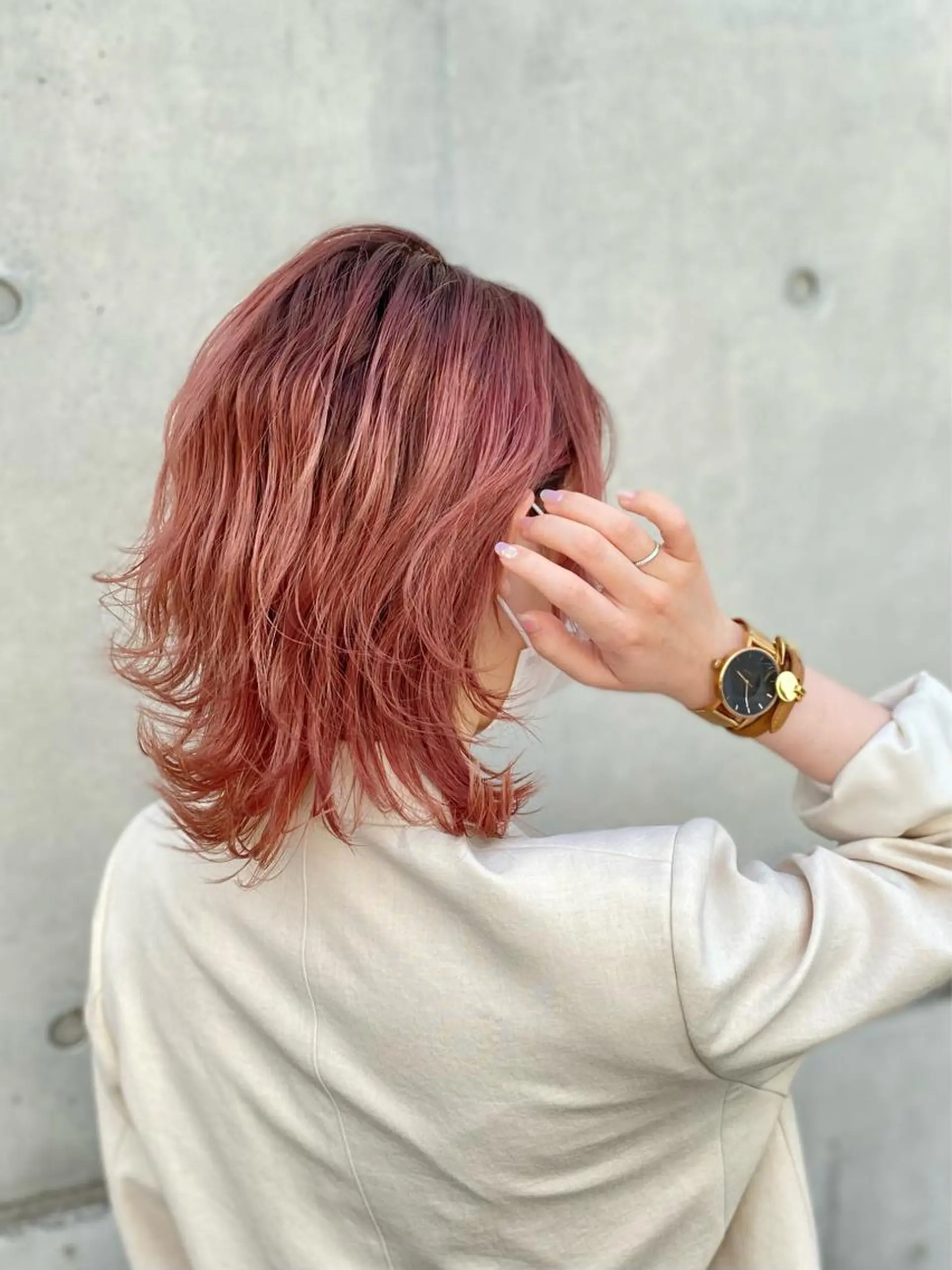 ミディアム カラー ブリーチ 髪質改善特化サロン ICONIQ天神店のヘアスタイル