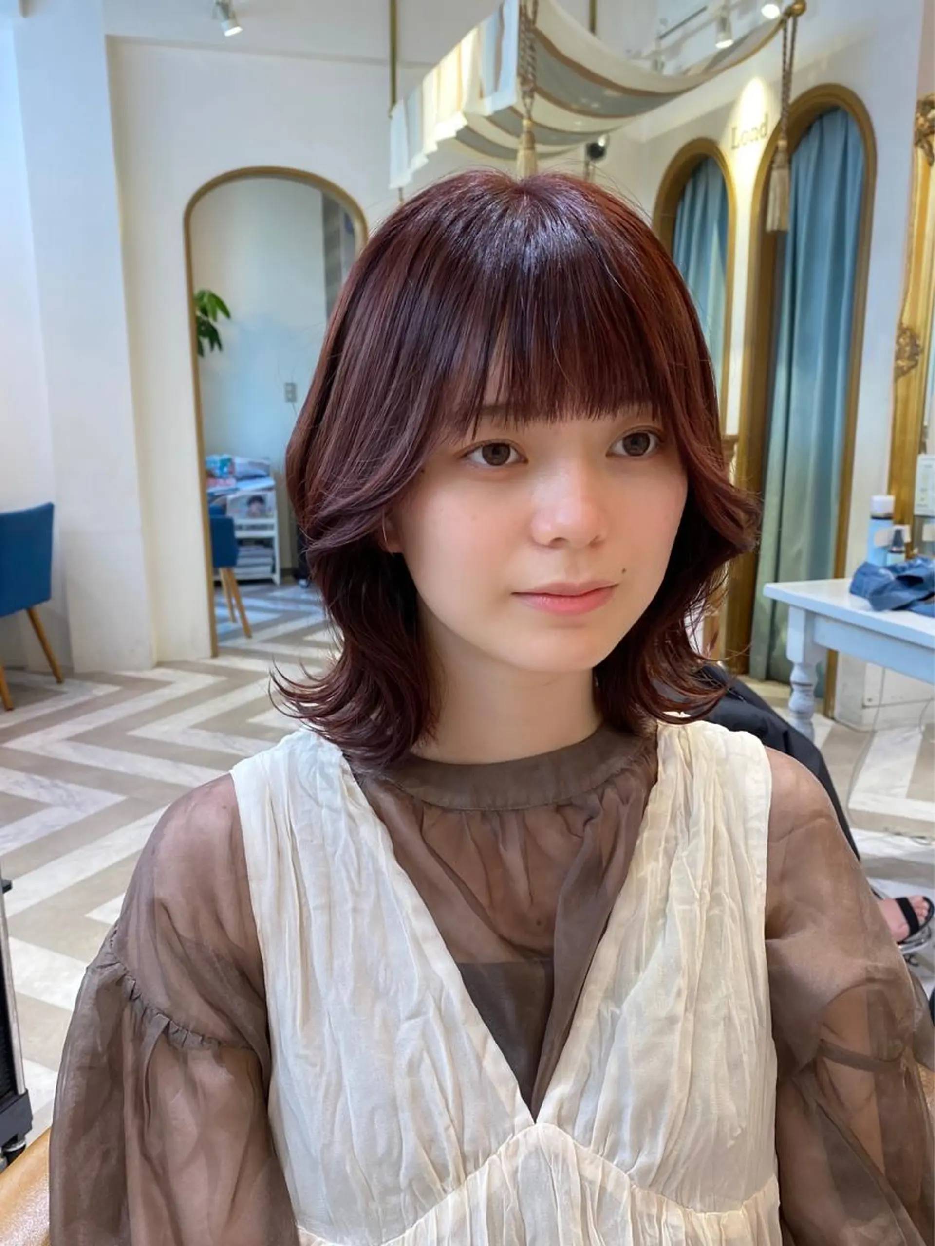 ミディアム カラー レイヤーと顔まわり 大好き❣️関口拓馬のヘアスタイル