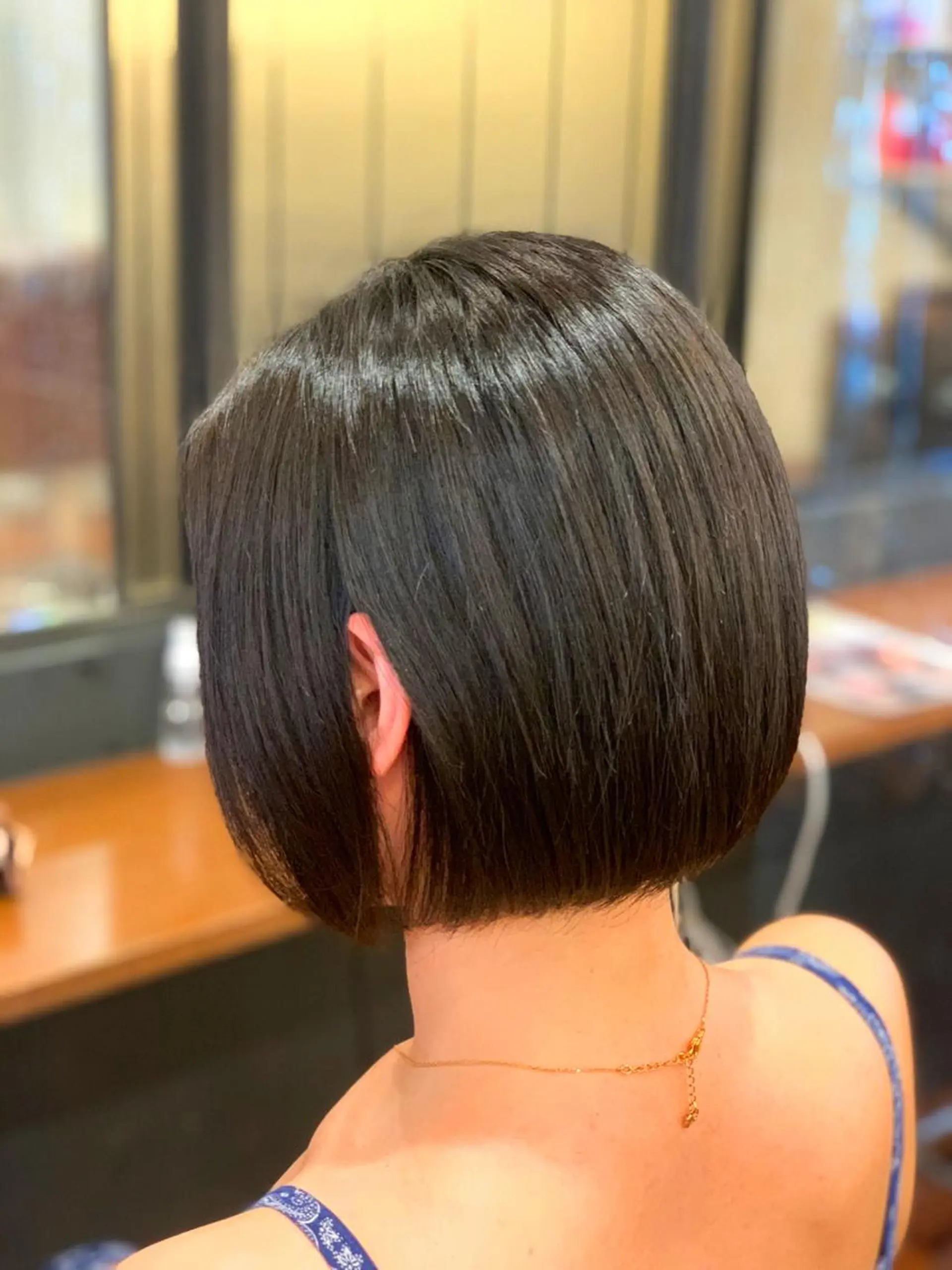 ショート ボブ ヘアカラー トリートメント 青木 大輔のヘアスタイル