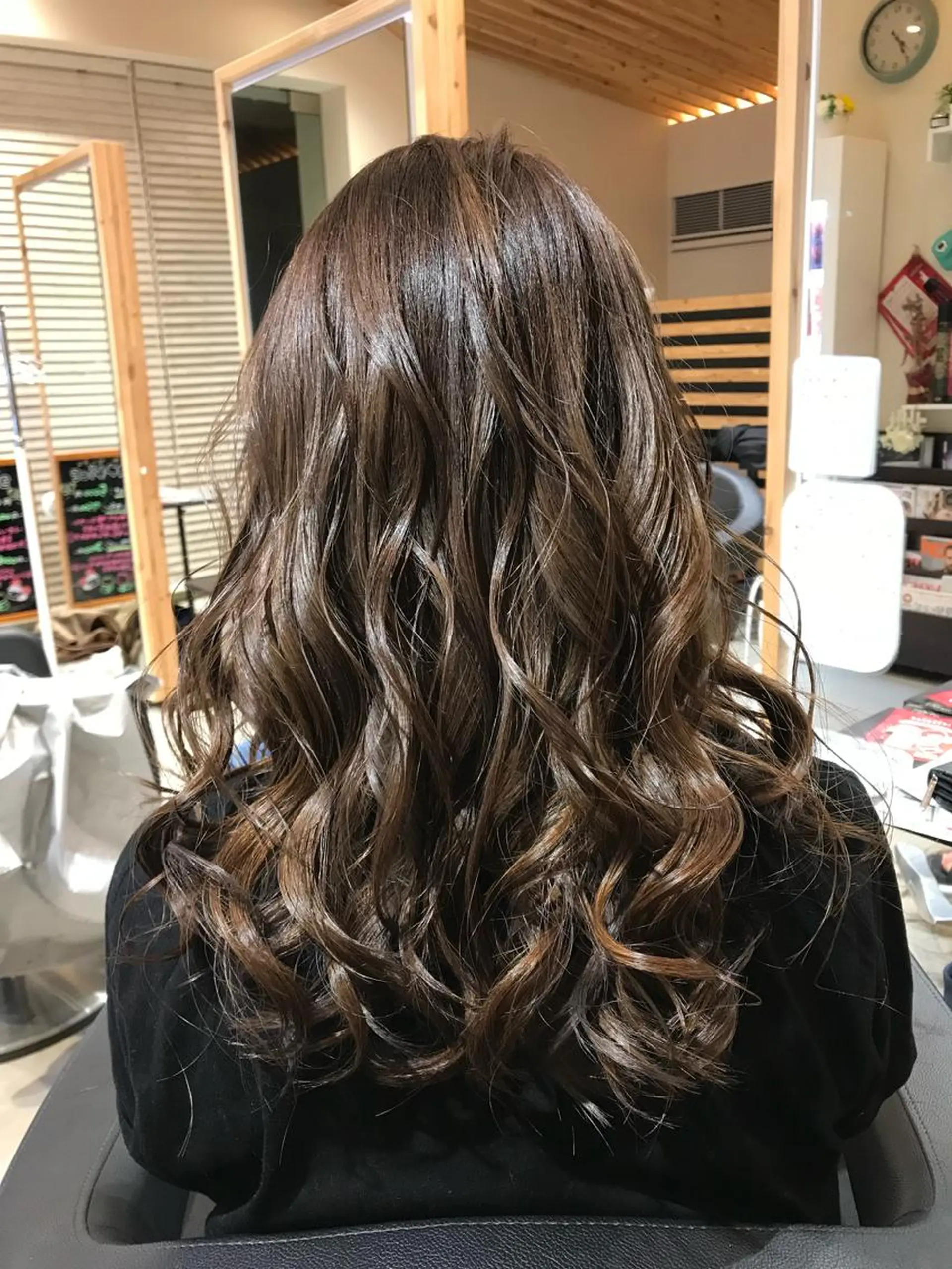 ロング カラー 関口 友行のヘアスタイル