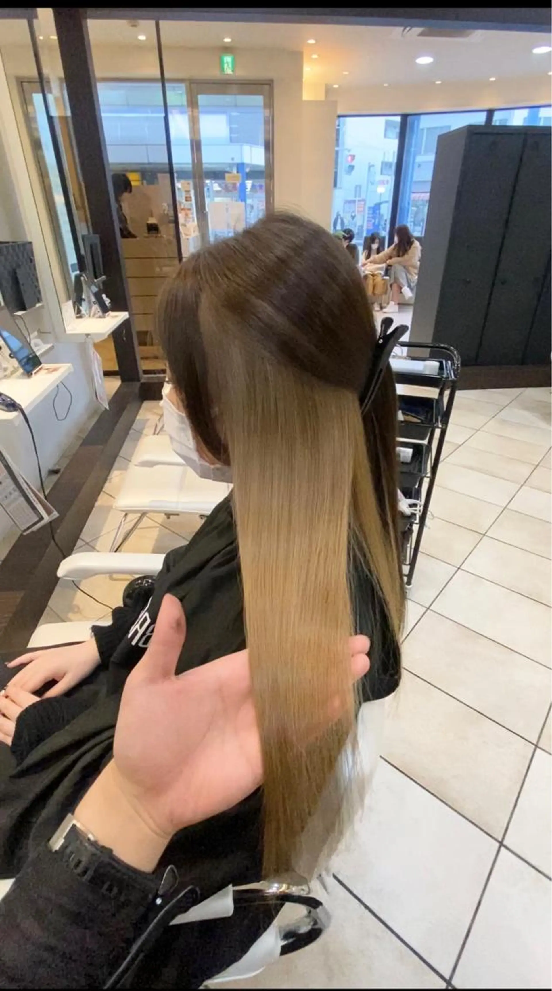 ロング カラー インナーカラー 美容室 HAKUAのヘアスタイル