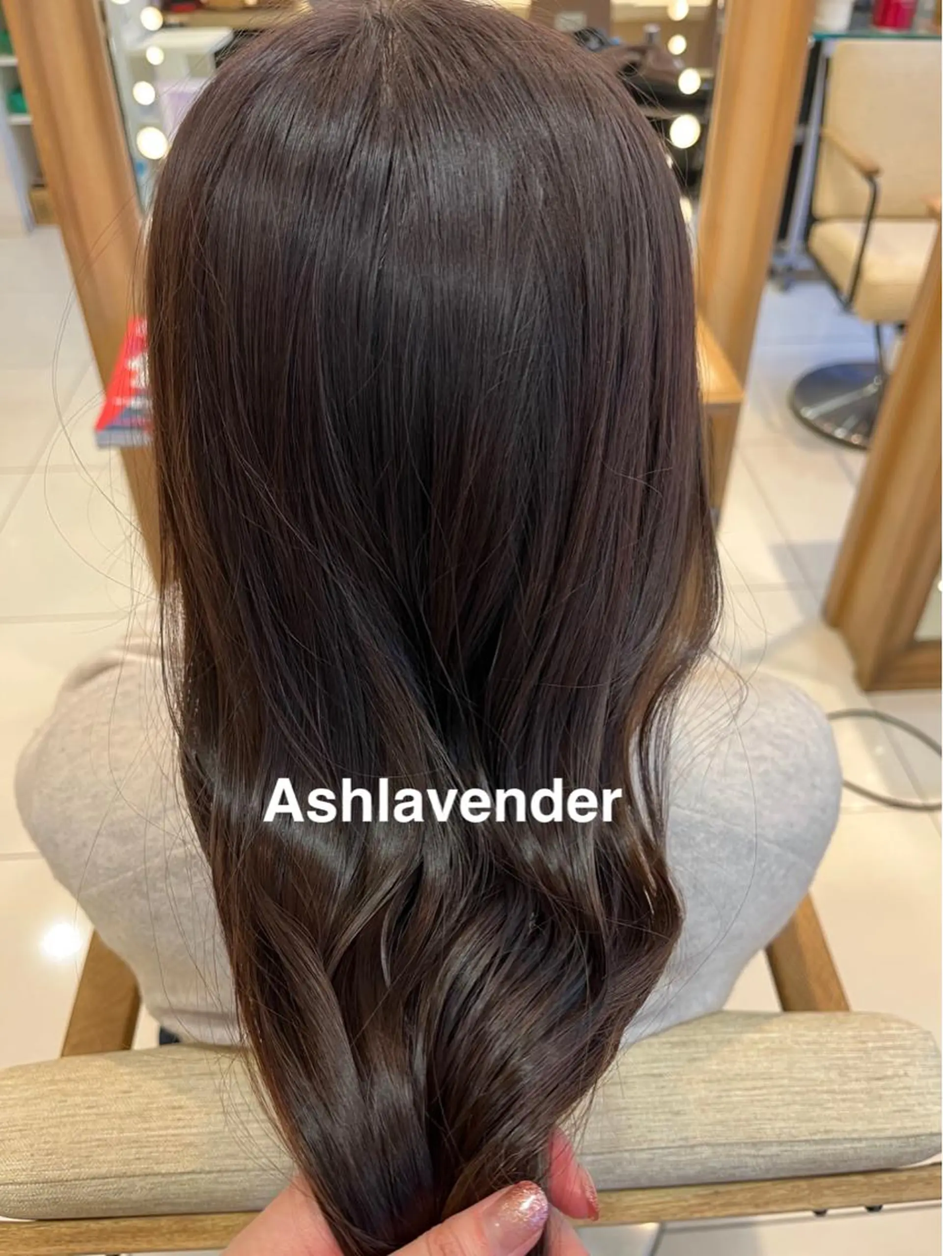 ロング カラー ラベンダーカラー なつな/ 透明感カラーのヘアスタイル