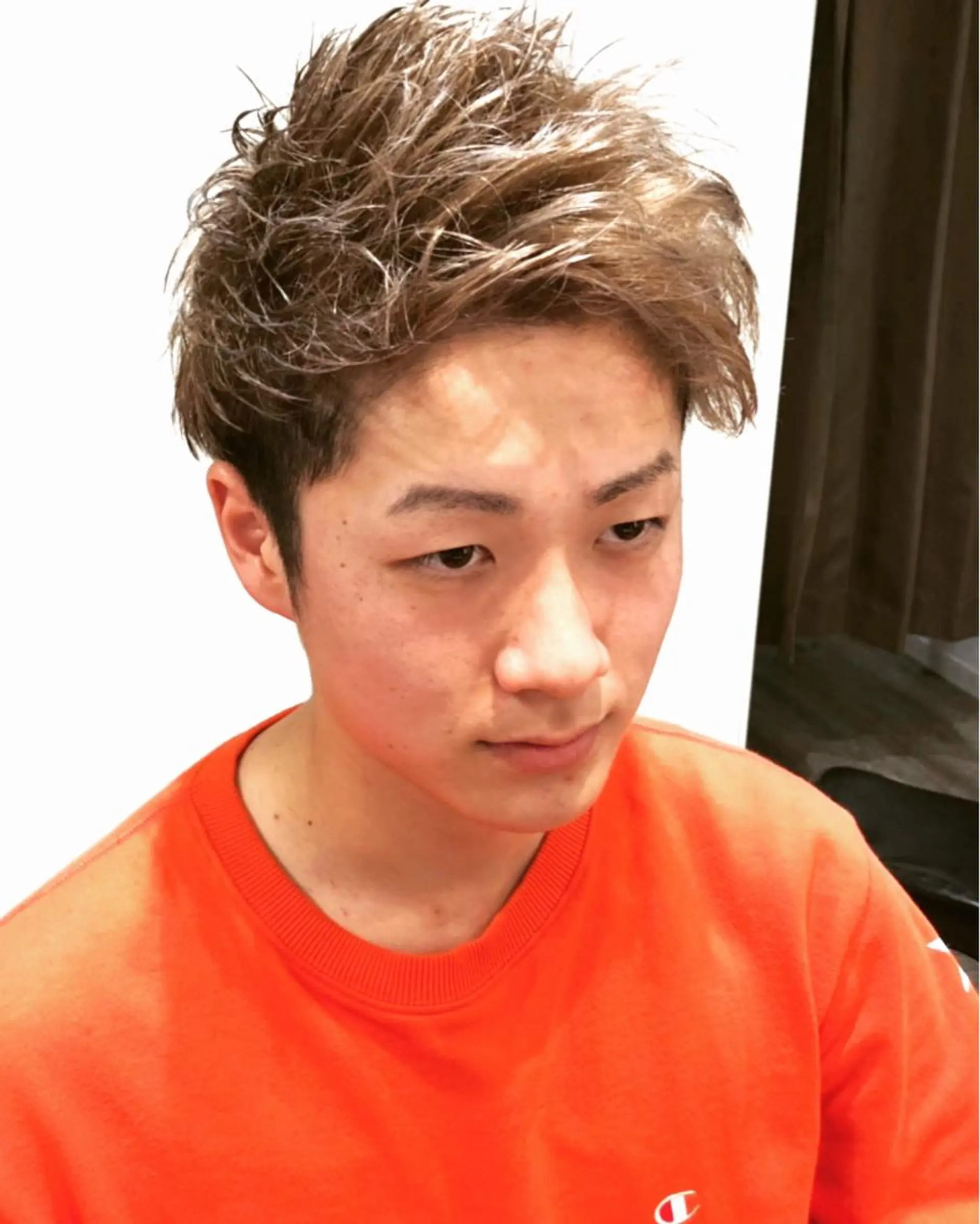 ショート カラー メンズ メンズヘア特化 崎田 成人のヘアスタイル