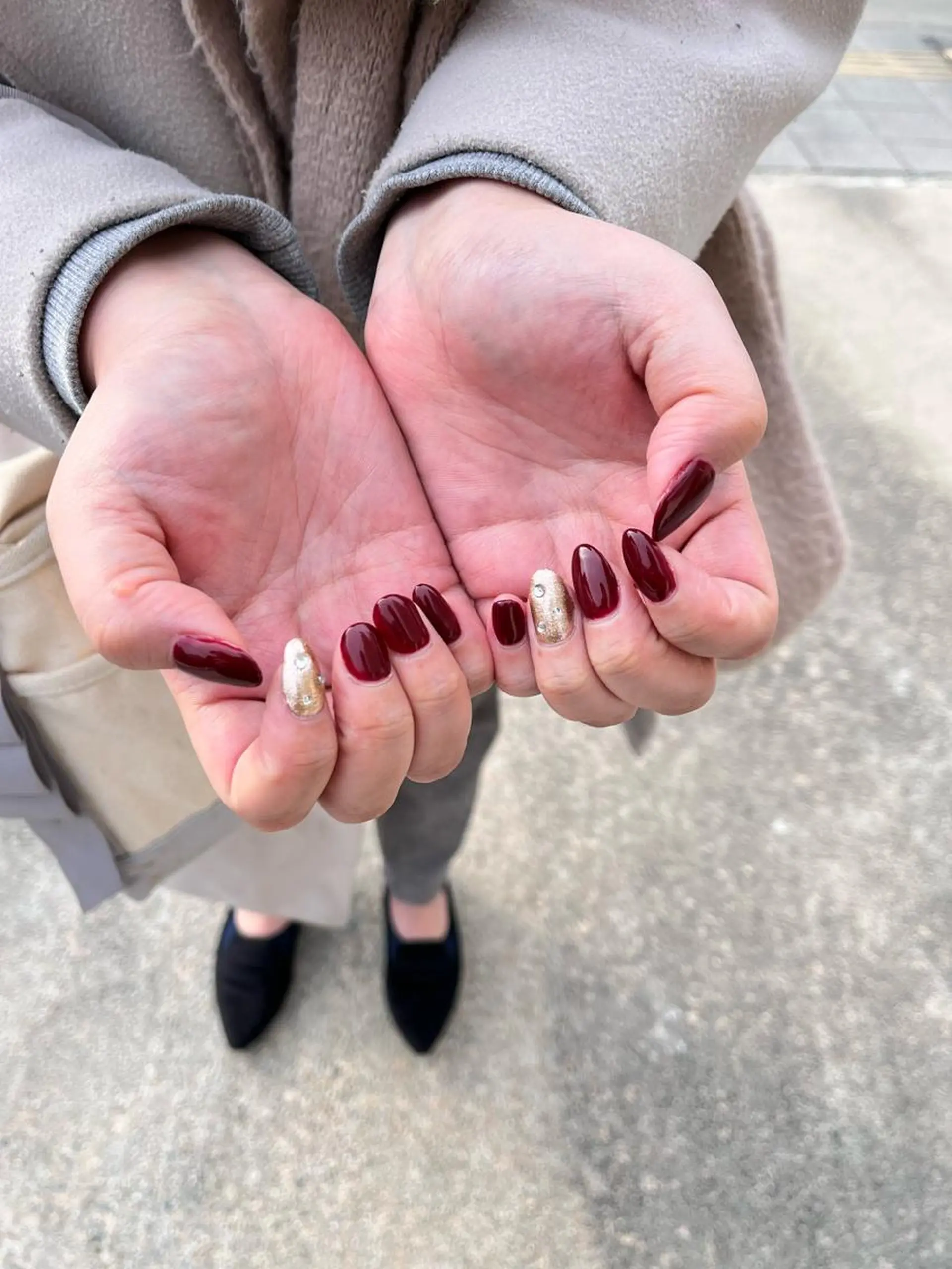 ネイル ボルドー ゴールド ハンドネイル SEPTNAIL NISHIZAKIのネイルデザイン