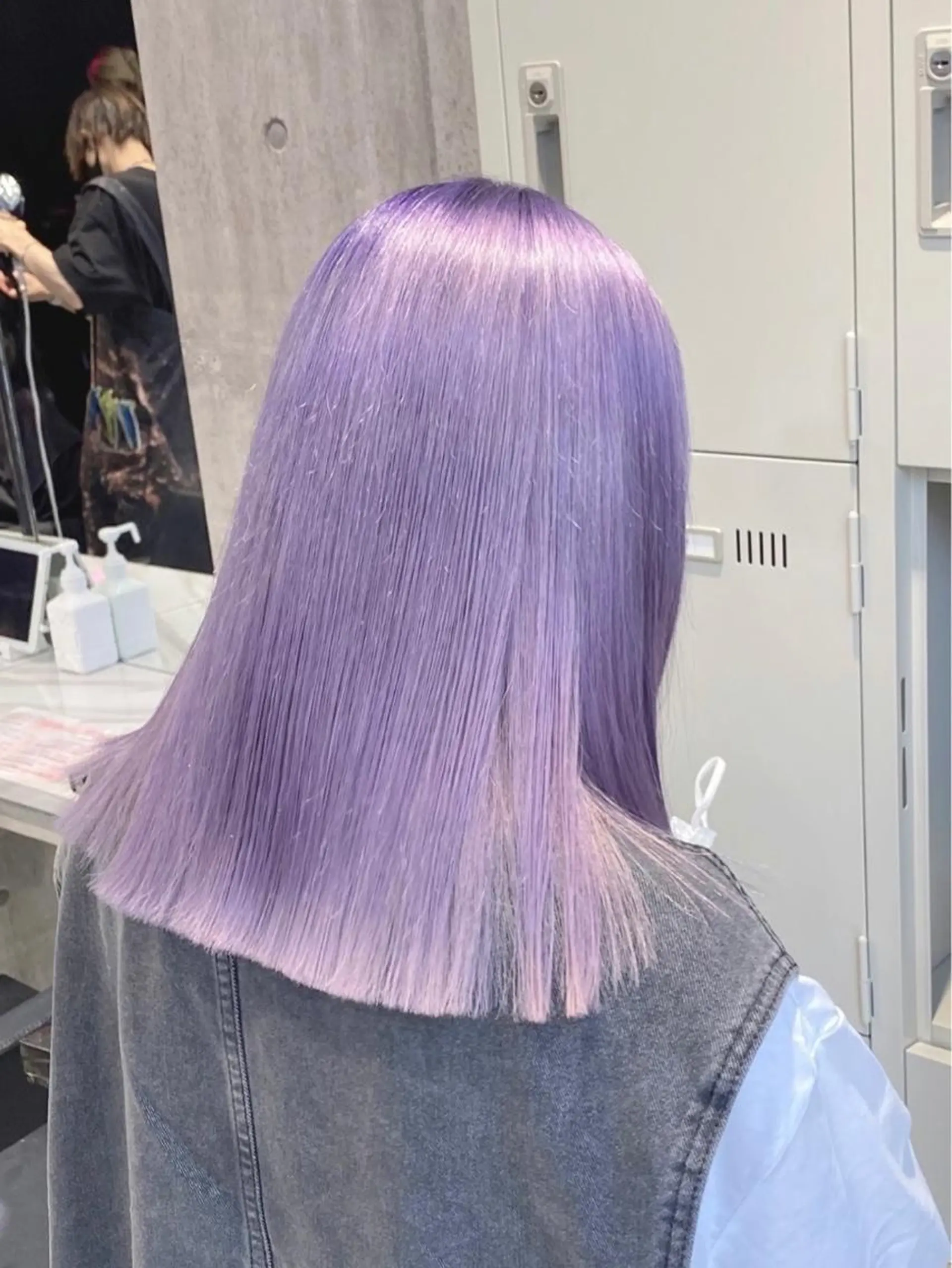 セミロング カラー パーマ ヘアアレンジ メンズ キッズ ネイル マツエク・マツパ アイブロウ ラベンダーカラー ハイトーンNo.1 👩🏼NaGiSaのヘアスタイル