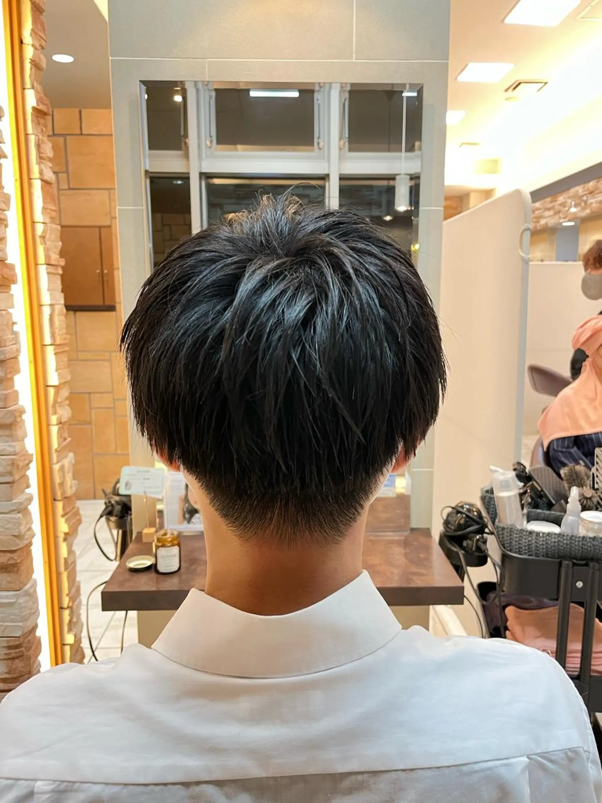 ショート 新籾 尚哉のヘアスタイル