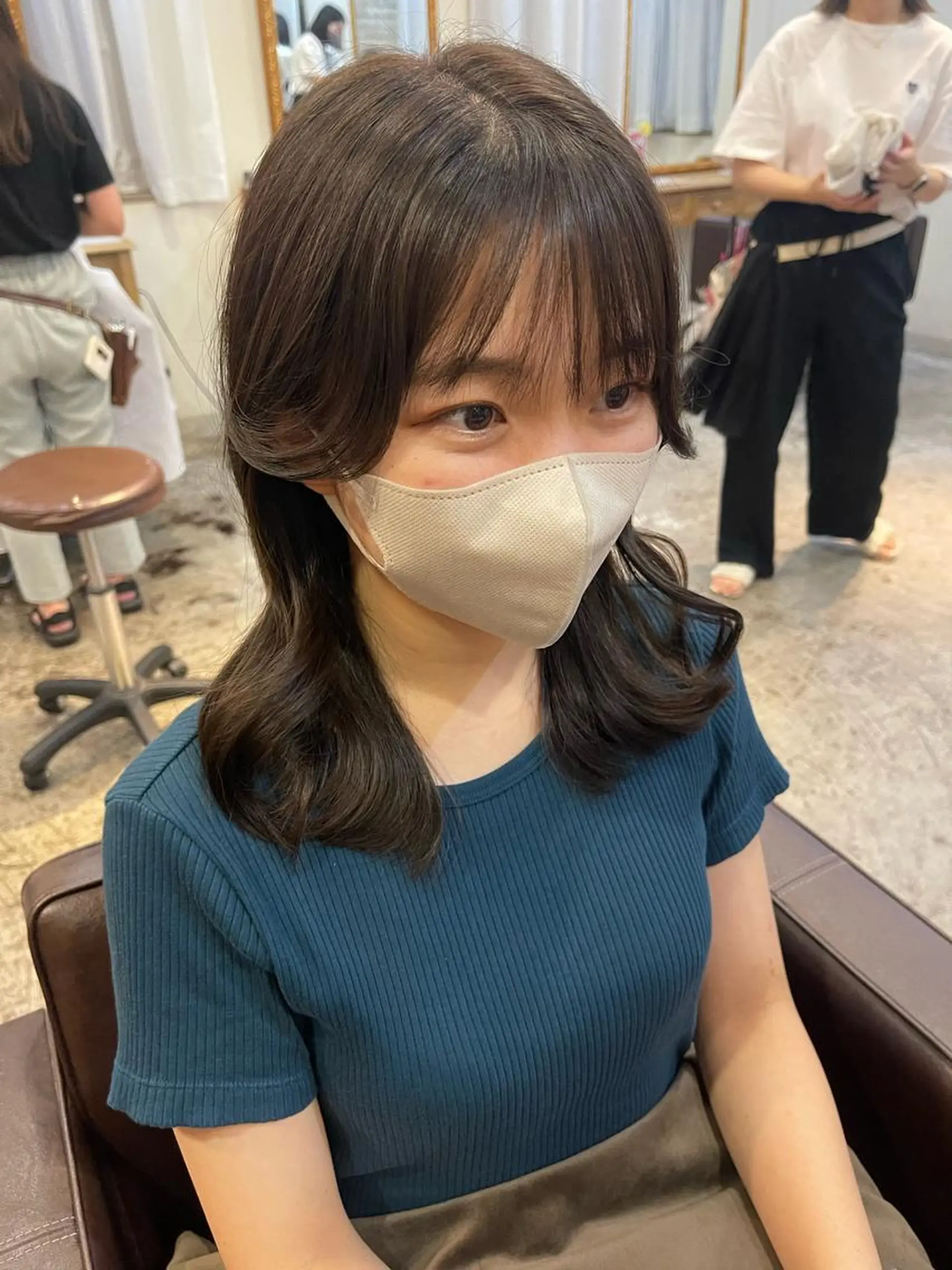 ミディアム カラー ベージュカラー 韓国風カラー くびれヘア 韓国風ヘア カット ヘアカラー トリートメント 🫧chinatsu 🫧のヘアスタイル