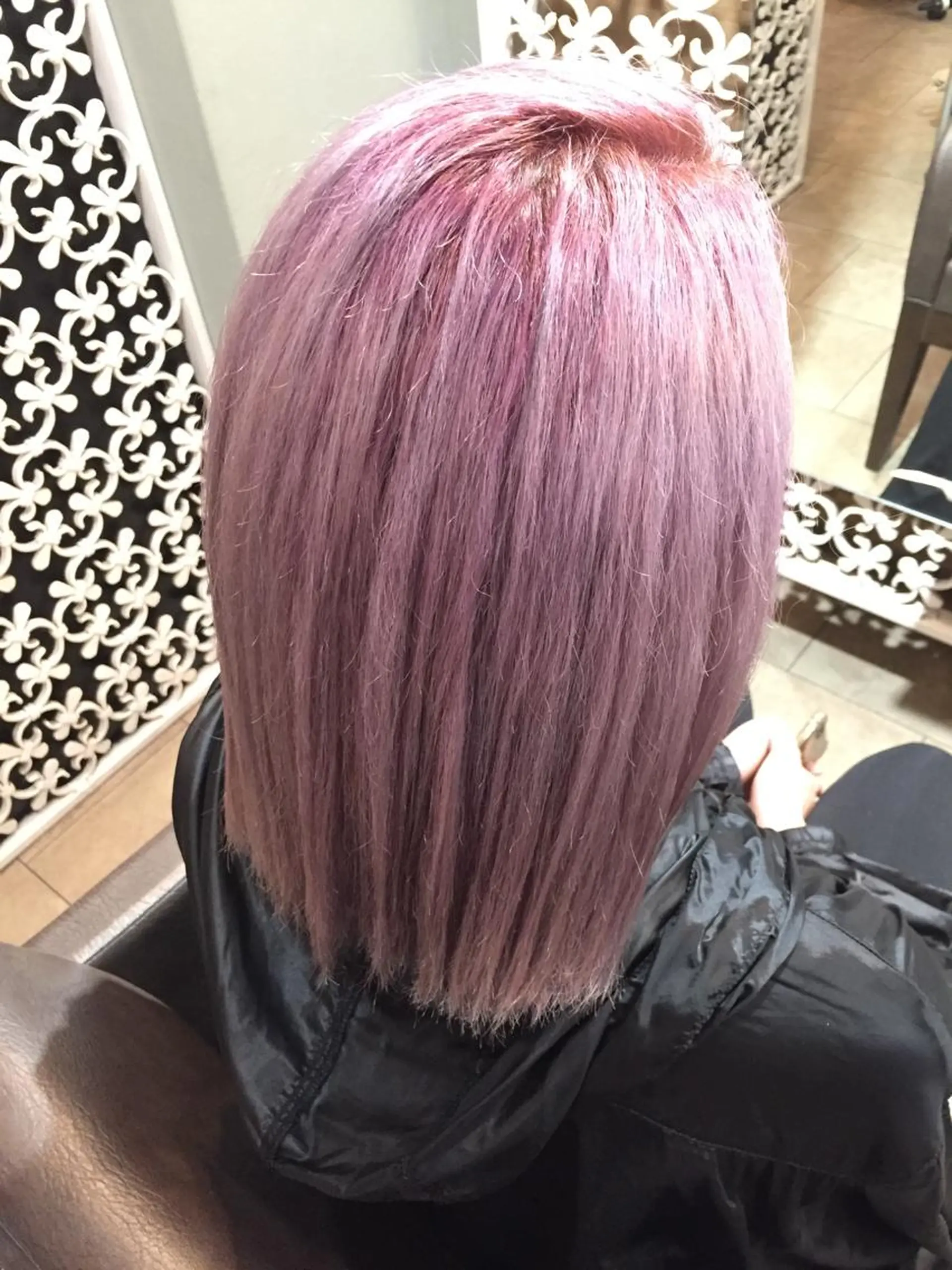 ミディアム カラー ラベンダーカラー ヘアカラー 髪質改善/痛ませ ないカラー/西村航大のヘアスタイル