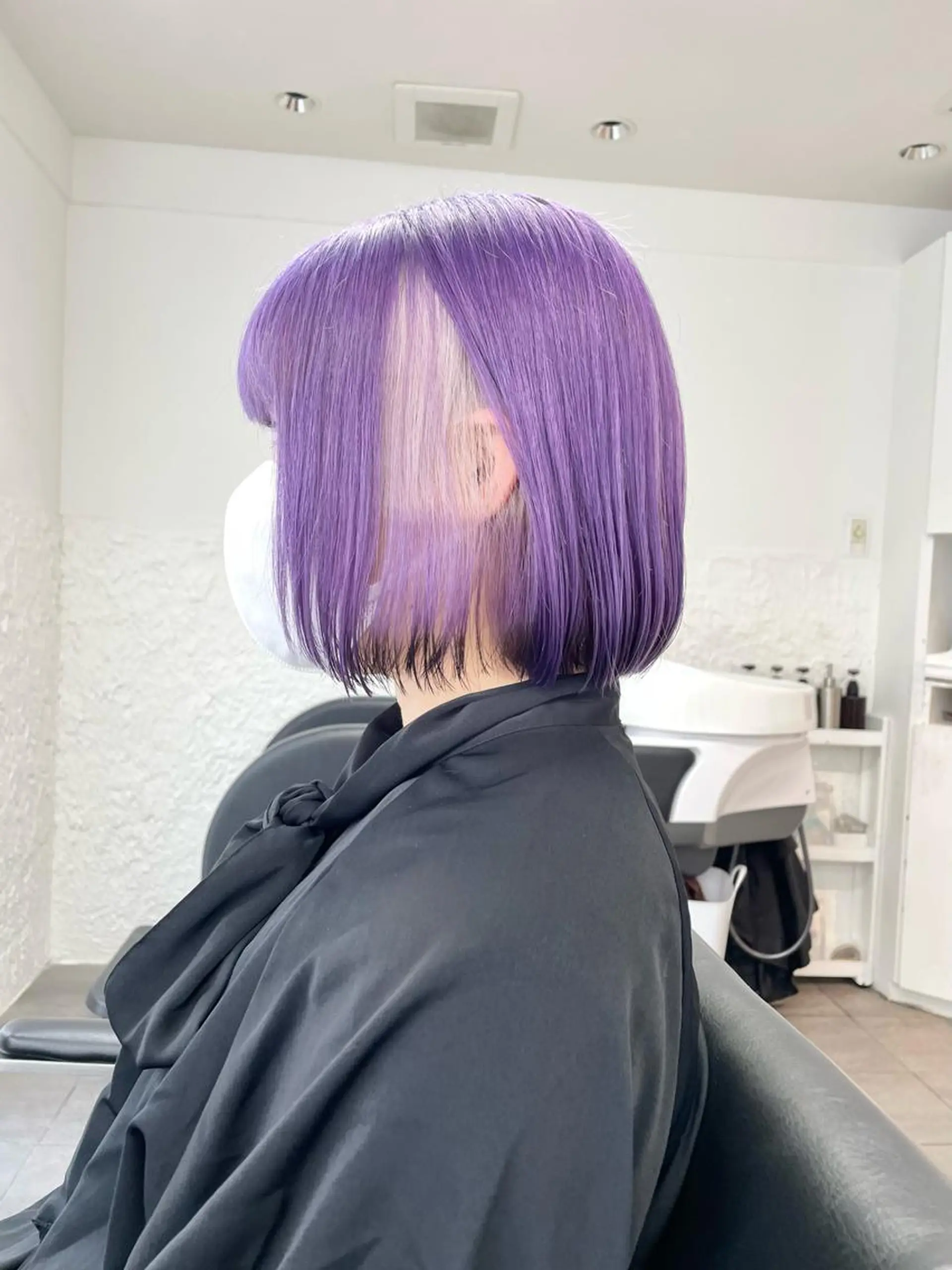 ショート カラー インナーカラー パープルカラー カット ヘアカラー トリートメント ヘアセット ブロンド・ハイトーン ／遠藤将太のヘアスタイル