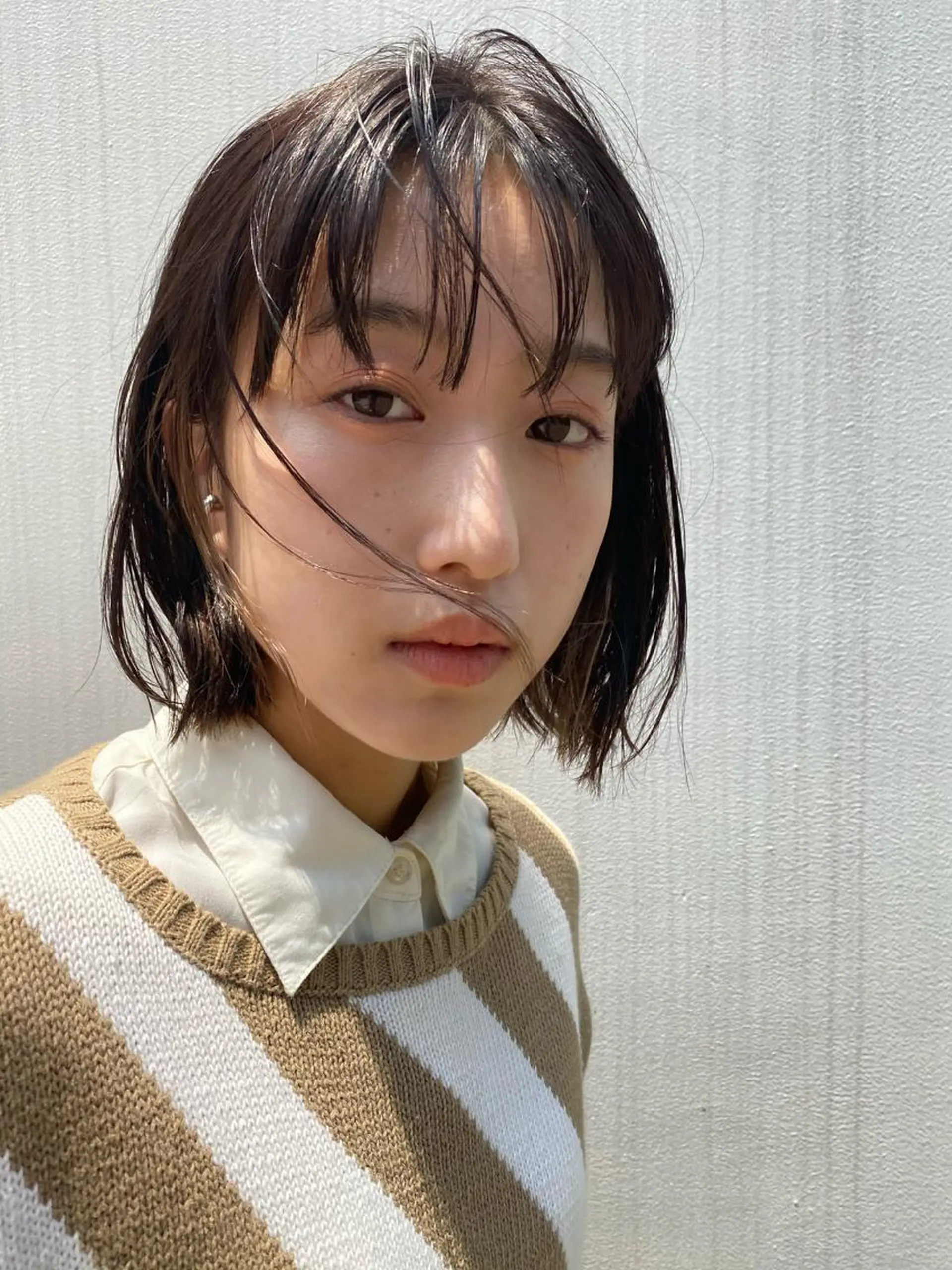 ミディアム カラー カット ヘアカラー トリートメント IVORY.所属・🟩くすみブラウン/ ショート/ボブ/大司のヘアスタイル