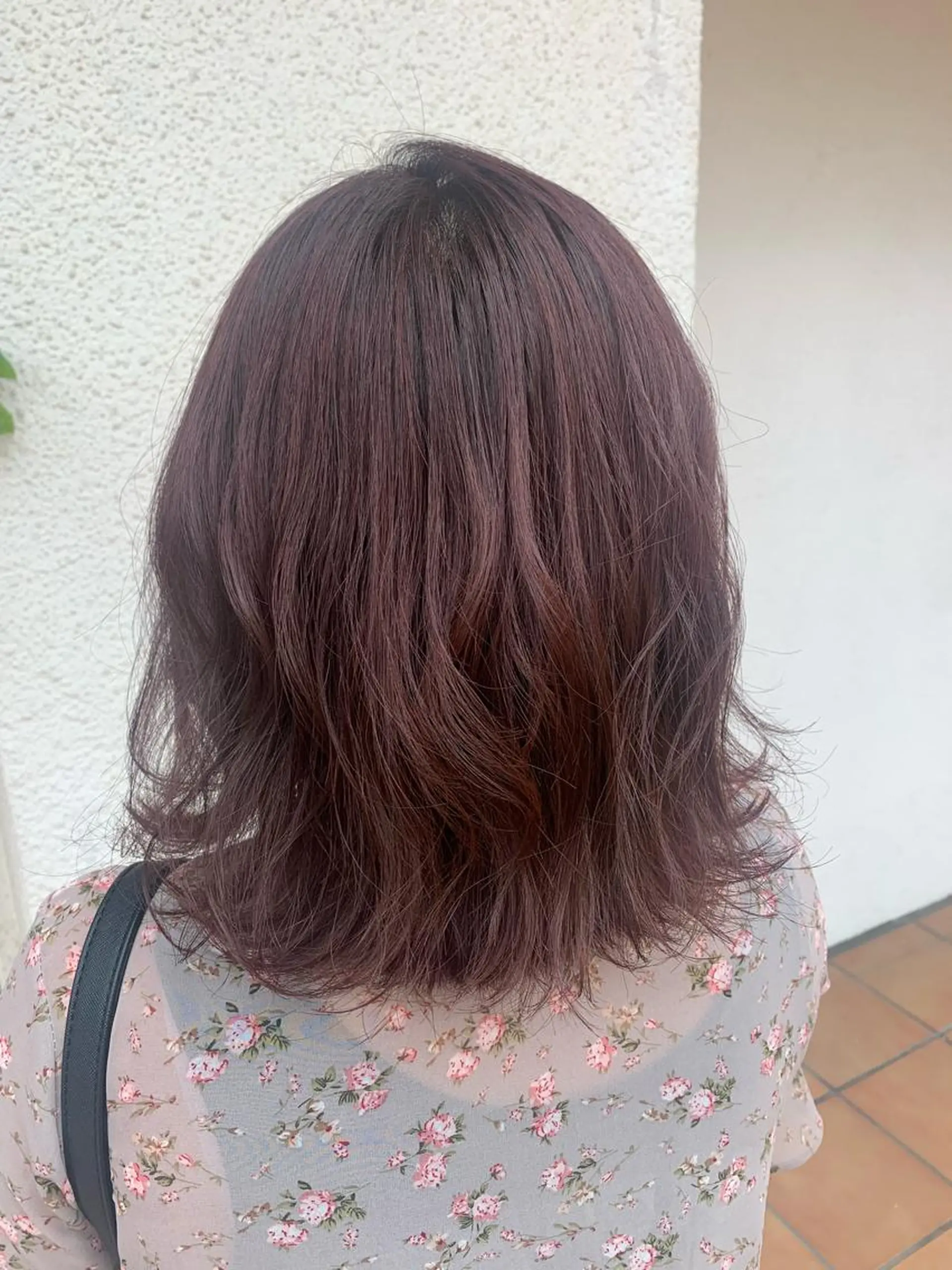 ミディアム putri 川邉 優花のヘアスタイル