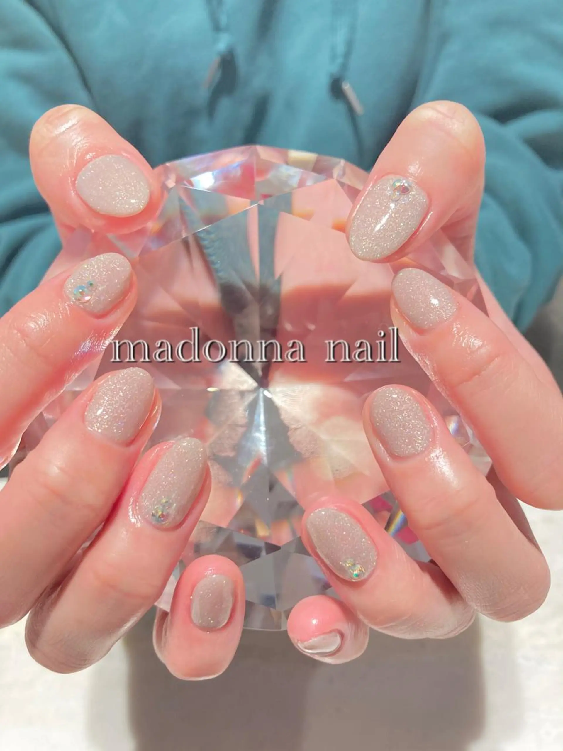 ネイル ハンドネイル 柿島 舞香のネイルデザイン