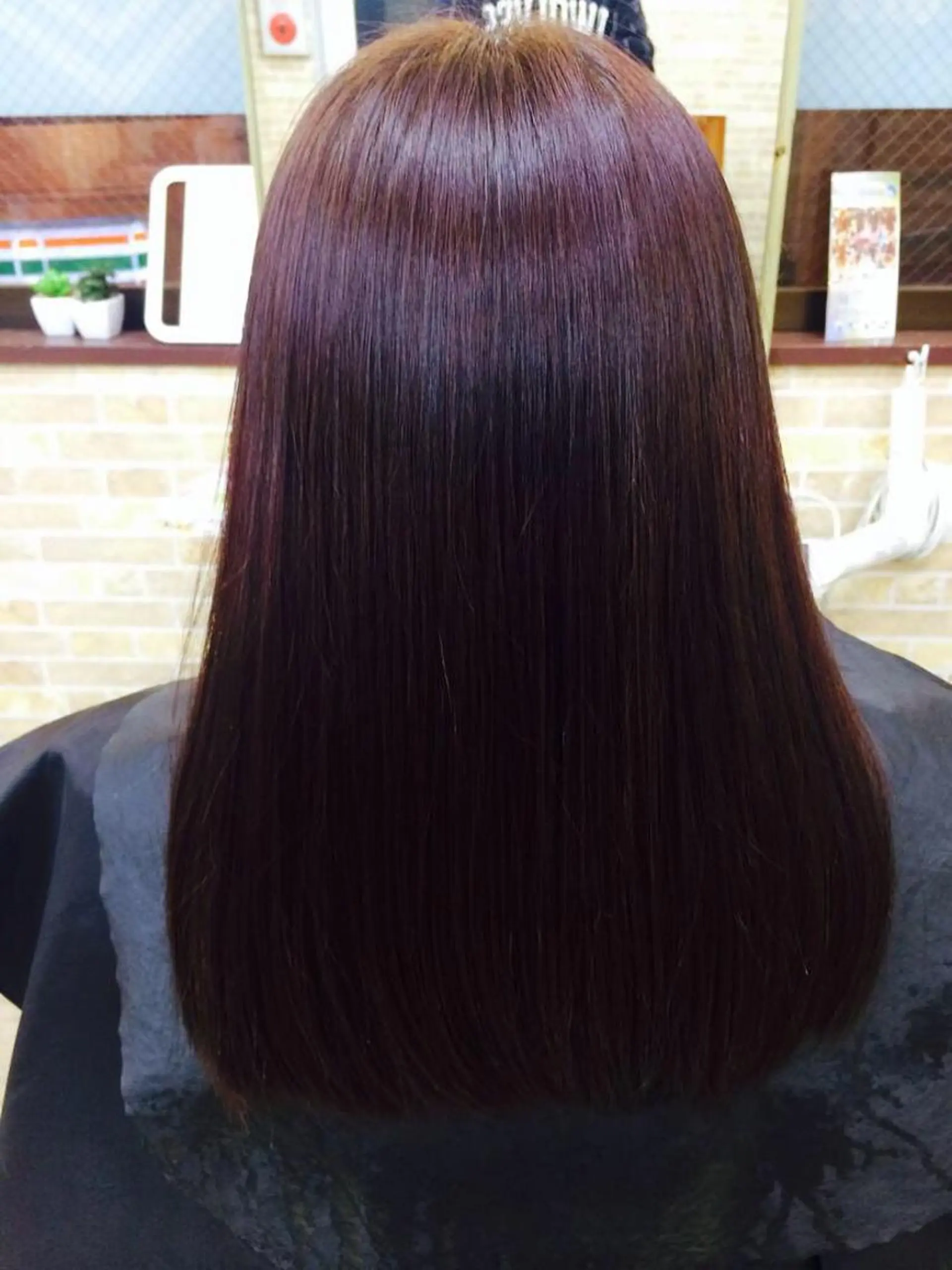 ミディアム カラー レッドカラー メンズ眉毛ITSUK Iメンズ専門　新宿の眉毛・アイブロウイメージ