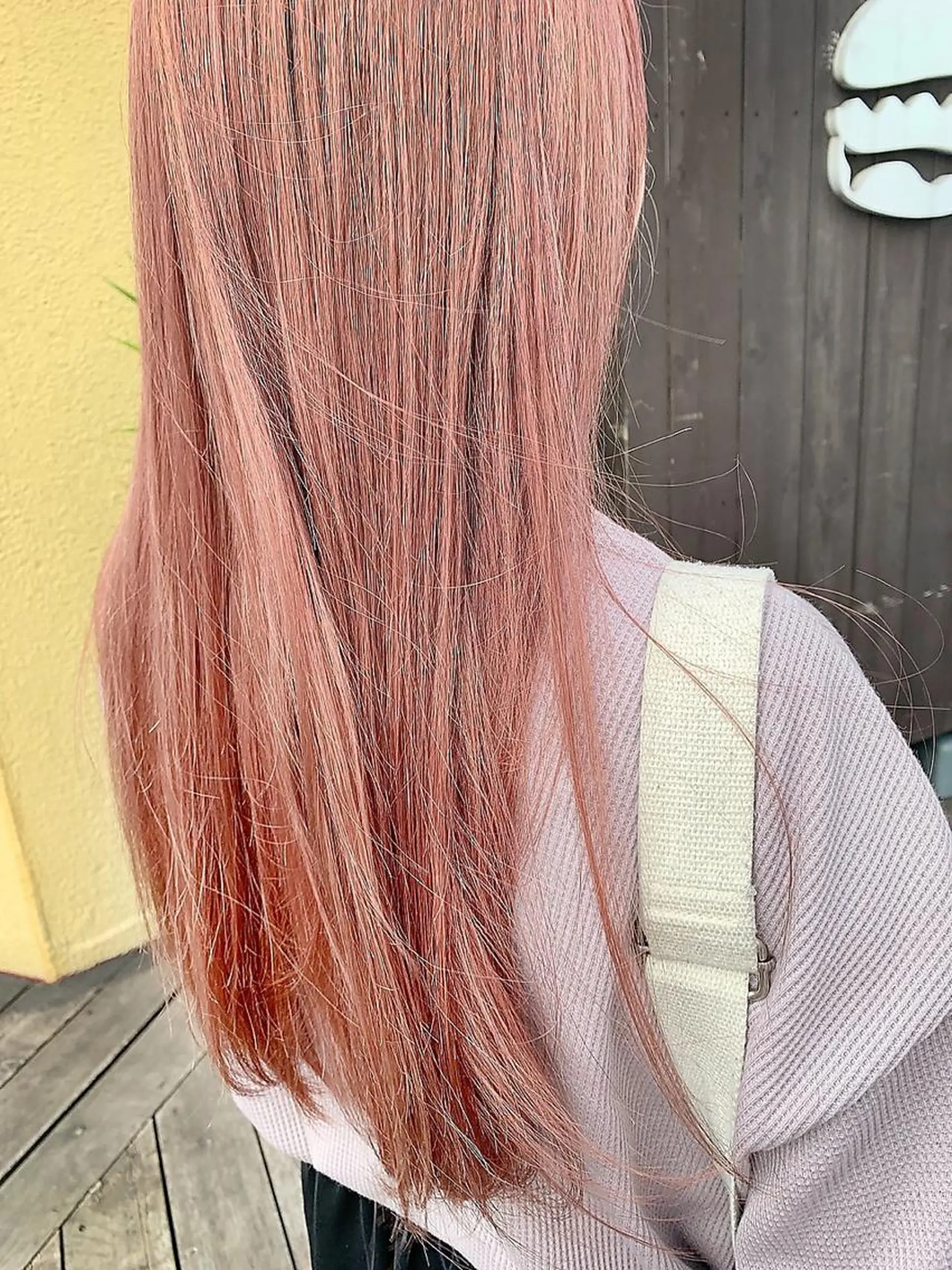 ロング カラー ブリーチ ケアブリーチ ダブルカラー ハイライトカラー イルミナカラー 🔆学生に人気🔆 AEQUITASのヘアスタイル