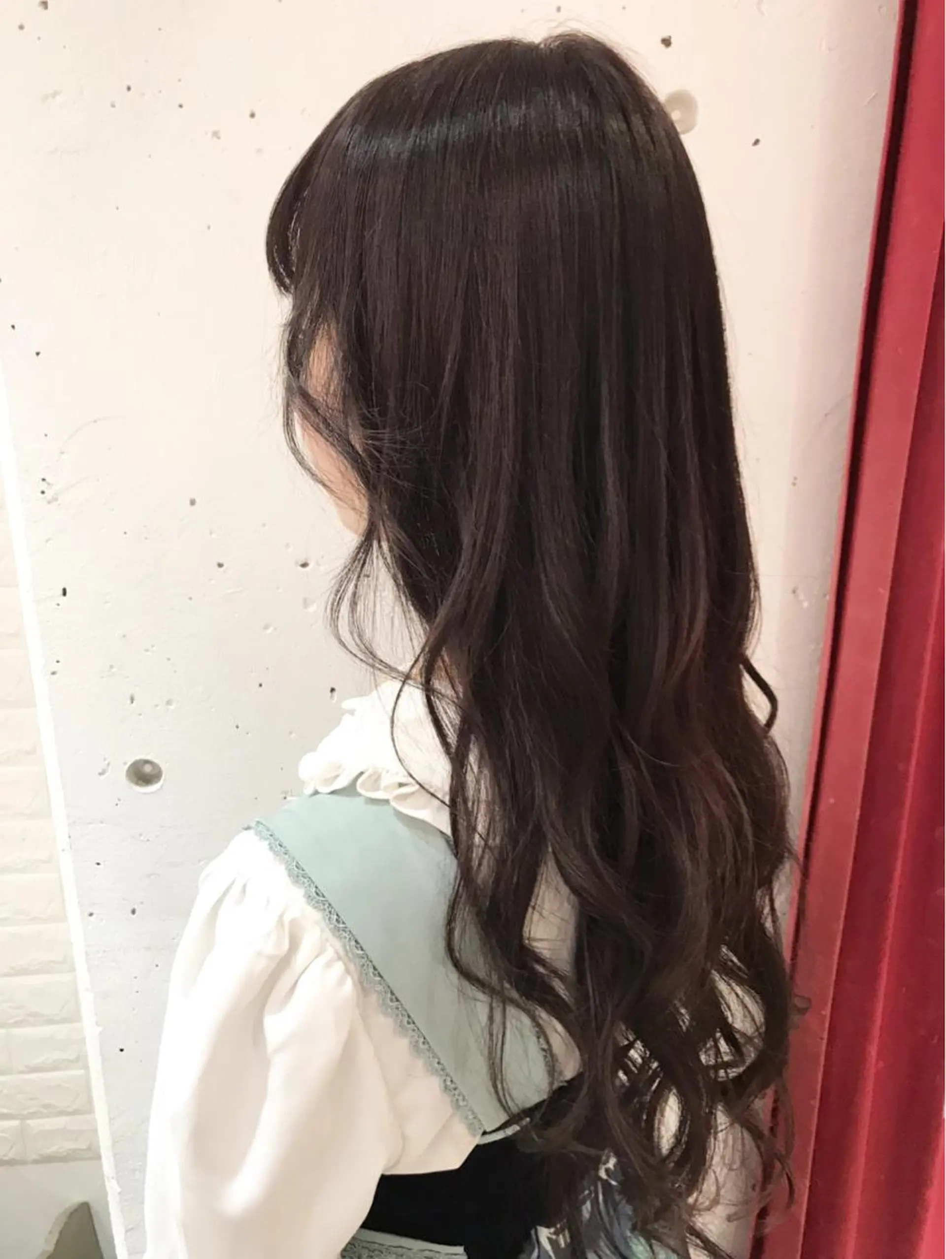 ロング カラー BEBE所属・ご新規様限定 透明感カラーKANAのヘアスタイル
