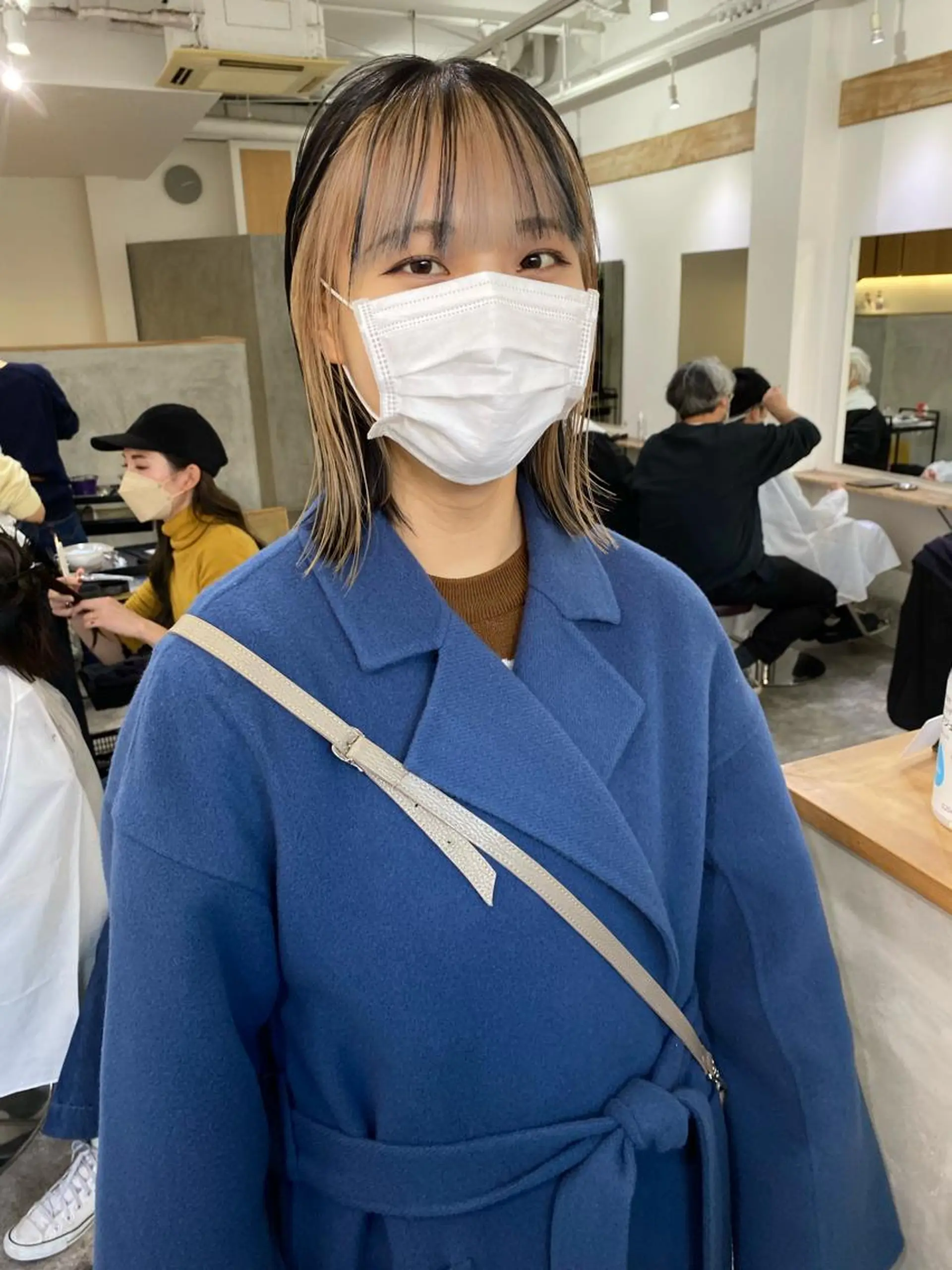 ミディアム カラー インナーカラー 韓国風ヘア カット ヘアカラー トリートメント 森貴裕/ベージュ/ パーマ/オリーブのヘアスタイル